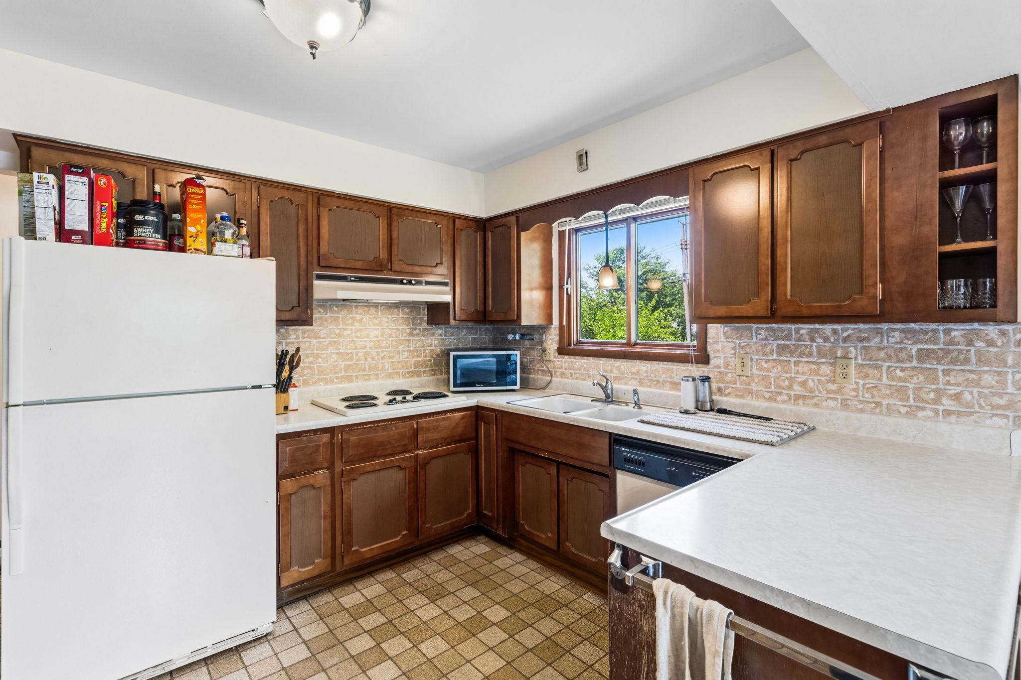 View of Residential at 2245 Beam Avenue, Maplewood MN 55109, Maplewood (22 of 46) - Mike Wilen | Minnesota Team Real Estate