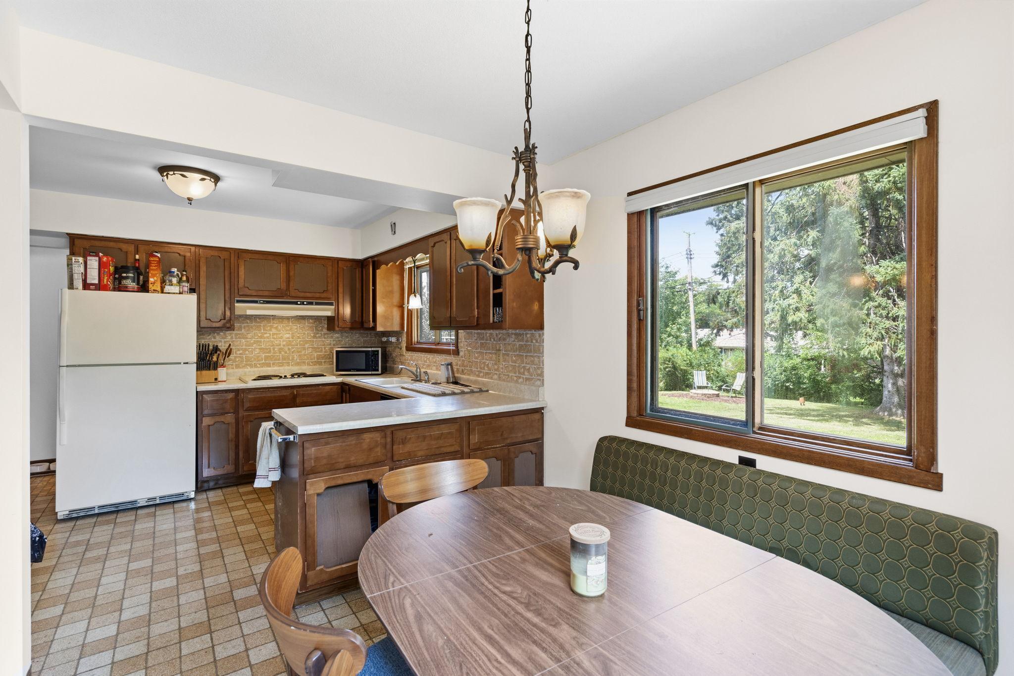 View of Residential at 2245 Beam Avenue, Maplewood MN 55109, Maplewood (20 of 46) - Mike Wilen | Minnesota Team Real Estate