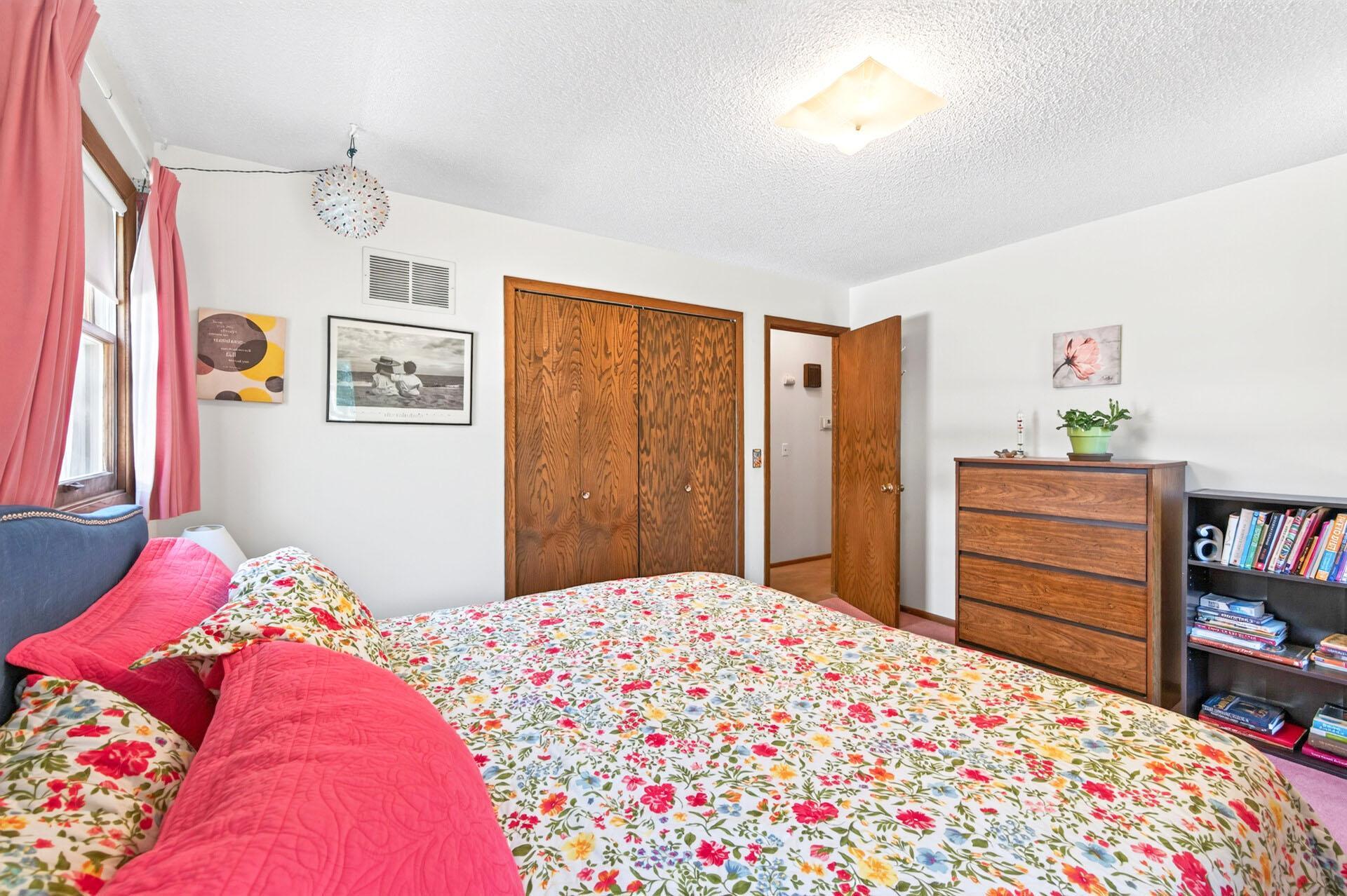 View of Residential at 3833 40th Avenue, Minneapolis MN 55406, Minneapolis (21 of 42) - Mike Wilen | Minnesota Team Real Estate