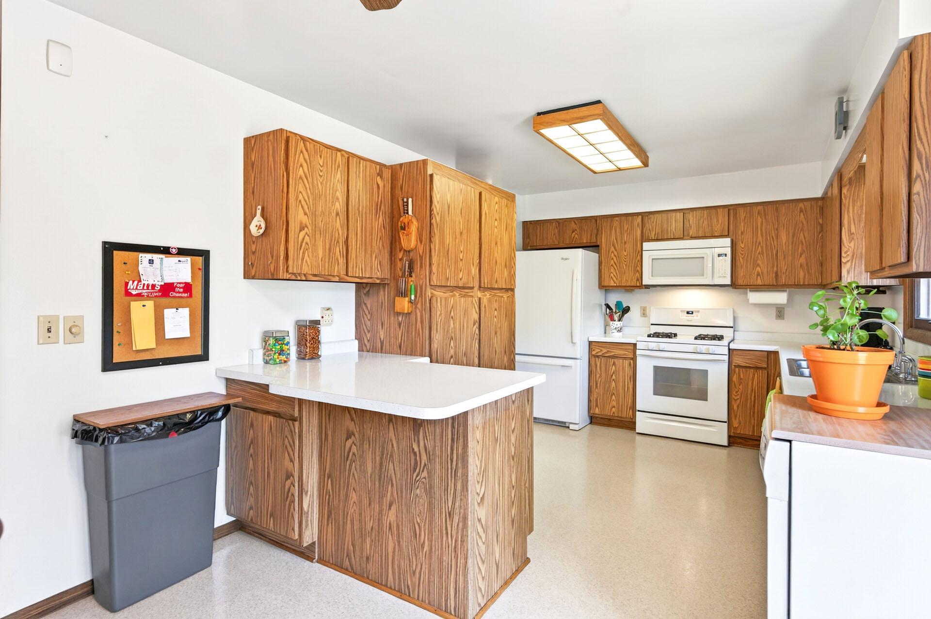 View of Residential at 3833 40th Avenue, Minneapolis MN 55406, Minneapolis (9 of 42) - Mike Wilen | Minnesota Team Real Estate