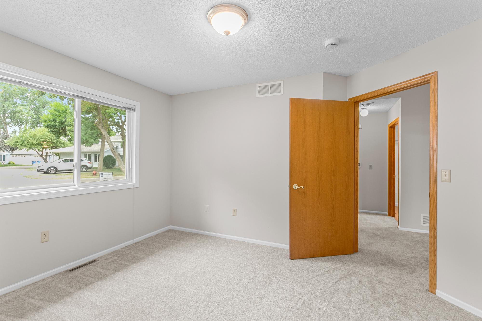 View of Residential at 659 Belland Avenue, Vadnais Heights MN 55127, Vadnais Heights (20 of 26) - Mike Wilen | Minnesota Team Real Estate