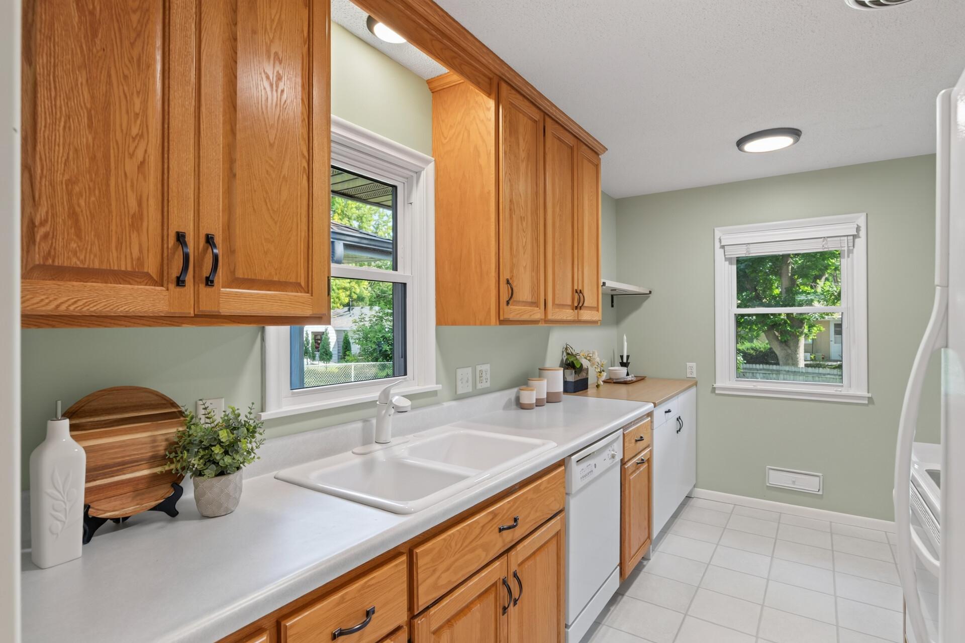 View of Residential at 6917 39th Avenue, Crystal MN 55427, Crystal (7 of 25) - Mike Wilen | Minnesota Team Real Estate