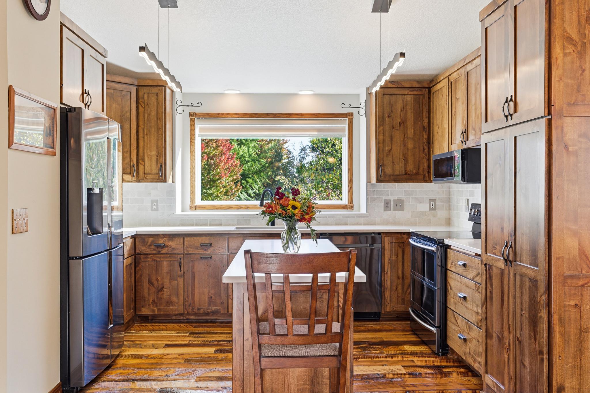 View of Residential at 1115 Ridge Street, Jordan MN 55352, Jordan (13 of 40) - Mike Wilen | Minnesota Team Real Estate