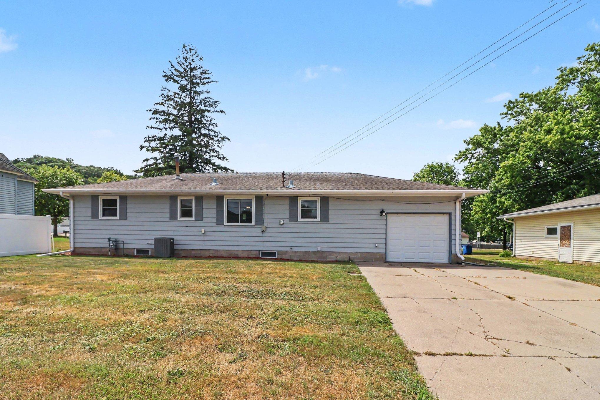 View of Residential at 525 21st Street, Red Wing MN 55066, Red Wing (24 of 27) - Mike Wilen | Minnesota Team Real Estate