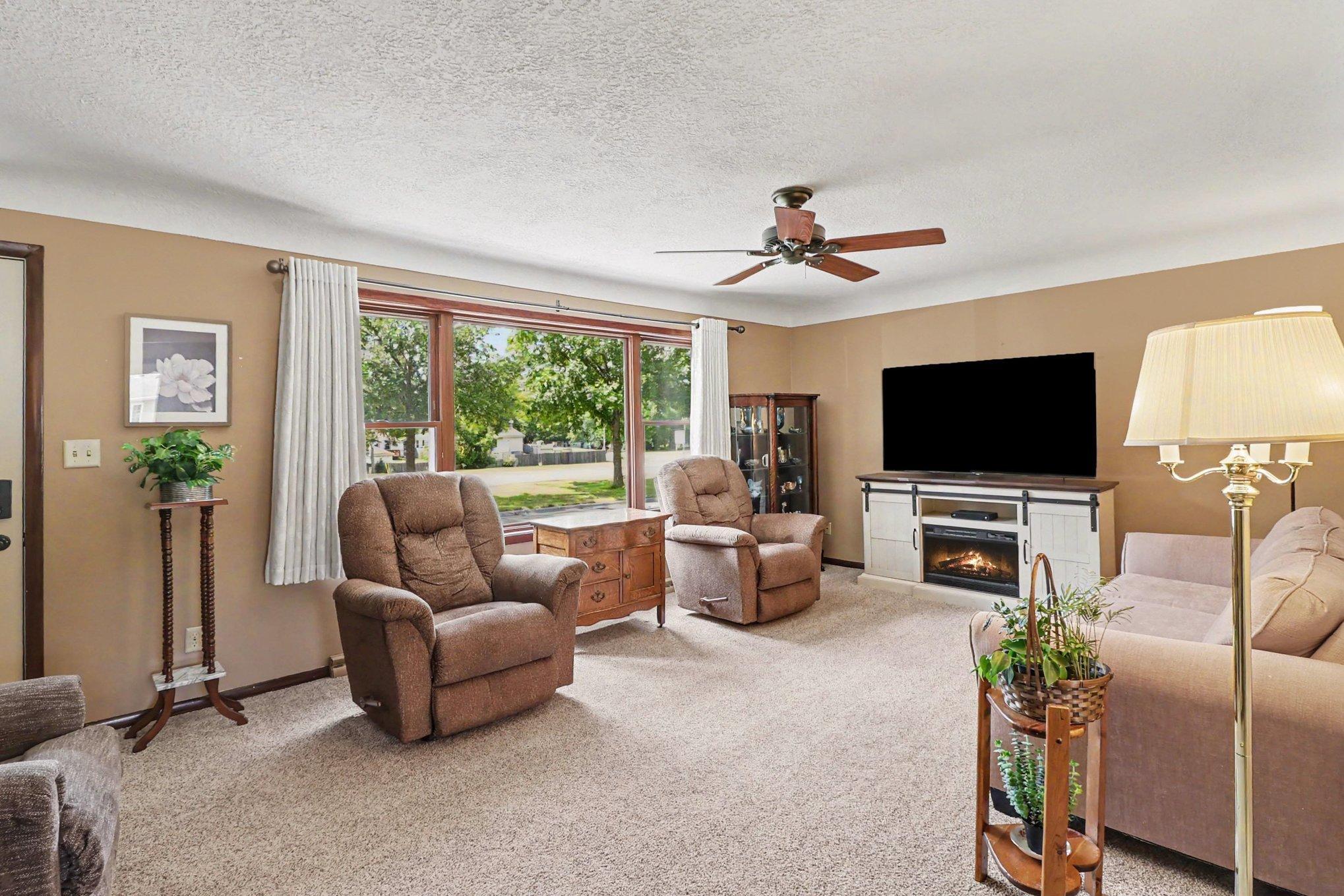 View of Residential at 525 21st Street, Red Wing MN 55066, Red Wing (4 of 27) - Mike Wilen | Minnesota Team Real Estate