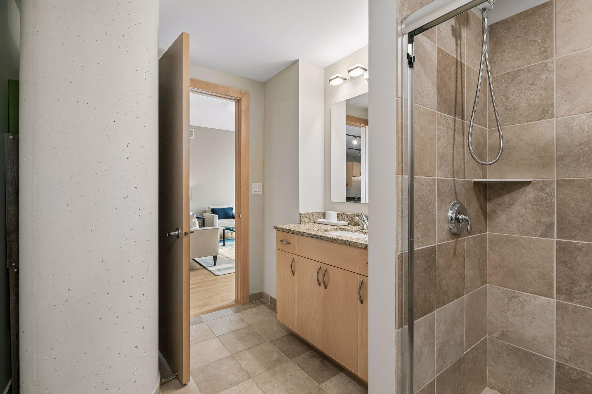 View of Residential at 215 10th Avenue #637, Minneapolis MN 55415, Minneapolis (27 of 82) - Mike Wilen | Minnesota Team Real Estate