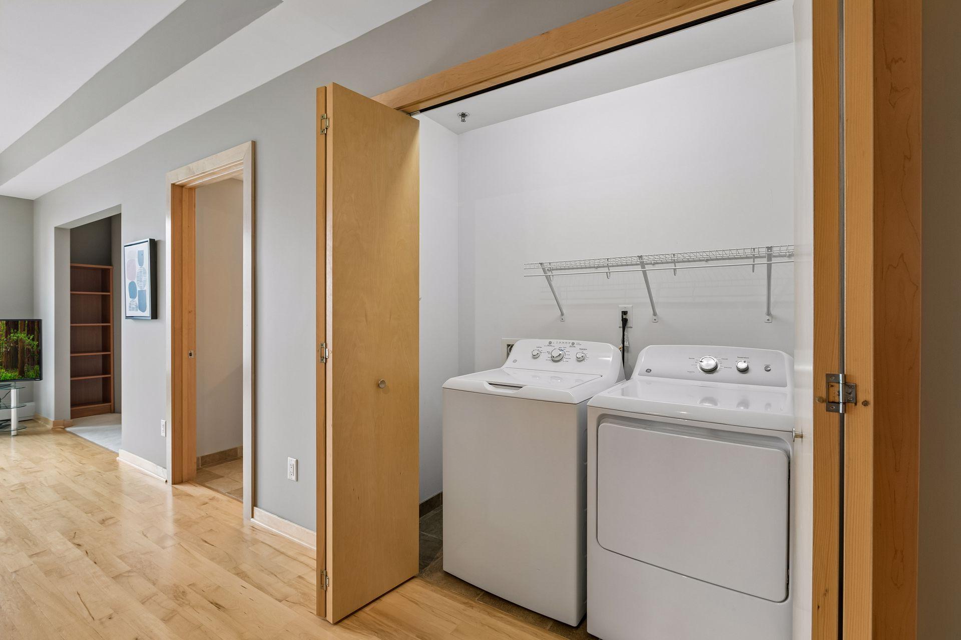 View of Residential at 215 10th Avenue #637, Minneapolis MN 55415, Minneapolis (29 of 82) - Mike Wilen | Minnesota Team Real Estate