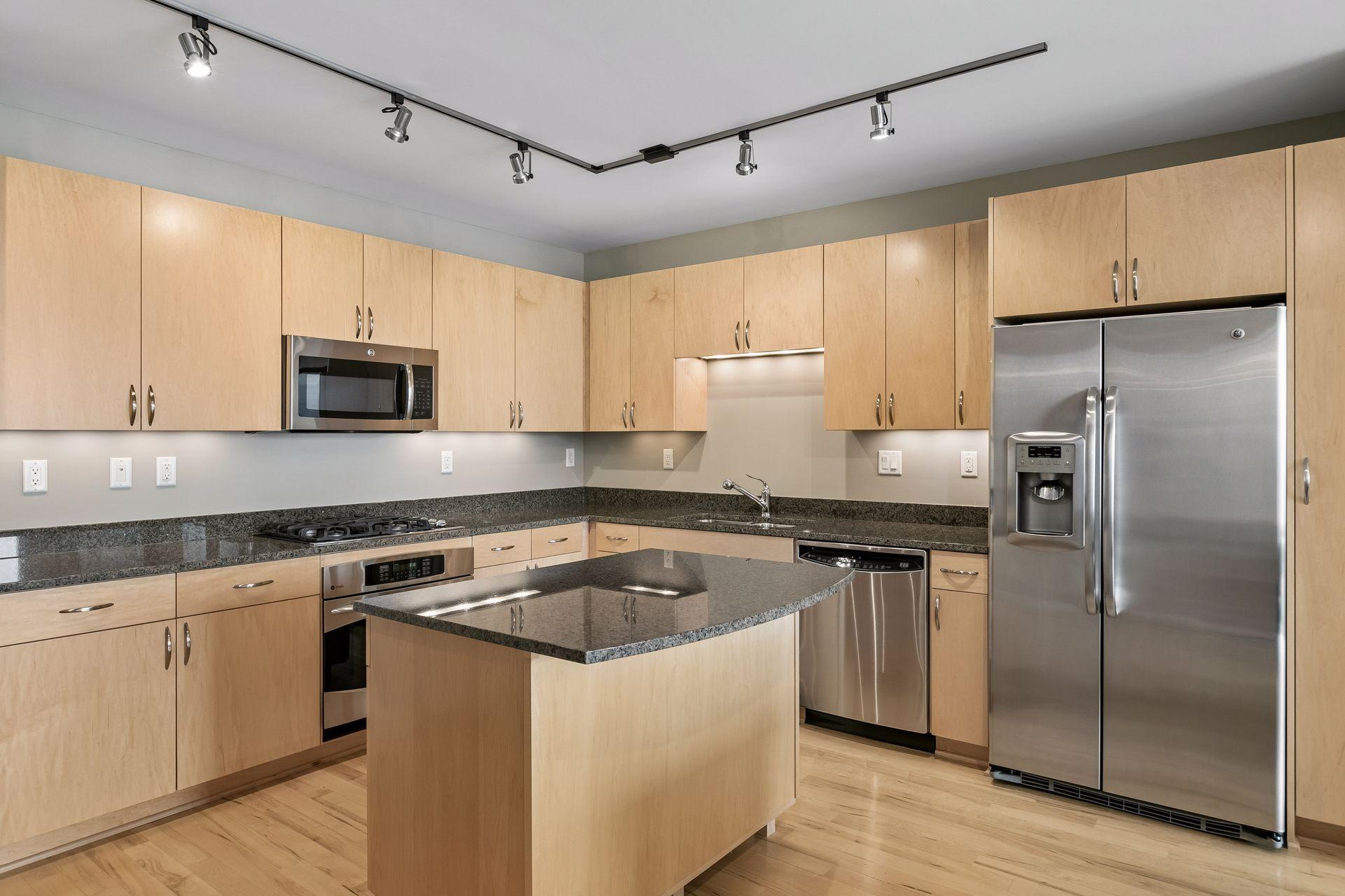 View of Residential at 215 10th Avenue #637, Minneapolis MN 55415, Minneapolis (14 of 82) - Mike Wilen | Minnesota Team Real Estate
