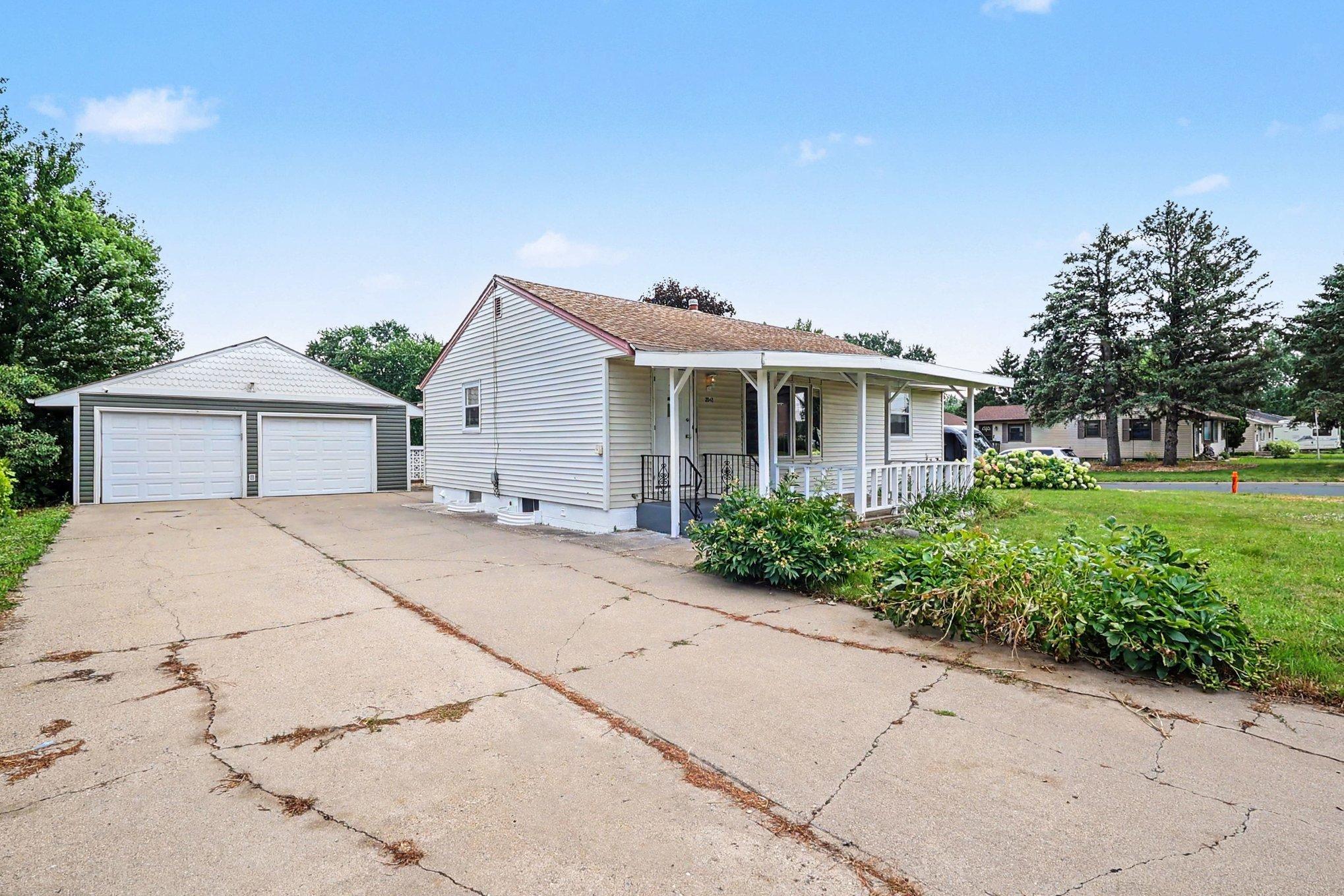 View of Residential at 2842 Lexington Avenue, Eagan MN 55121, Eagan (33 of 37) - Mike Wilen | Minnesota Team Real Estate
