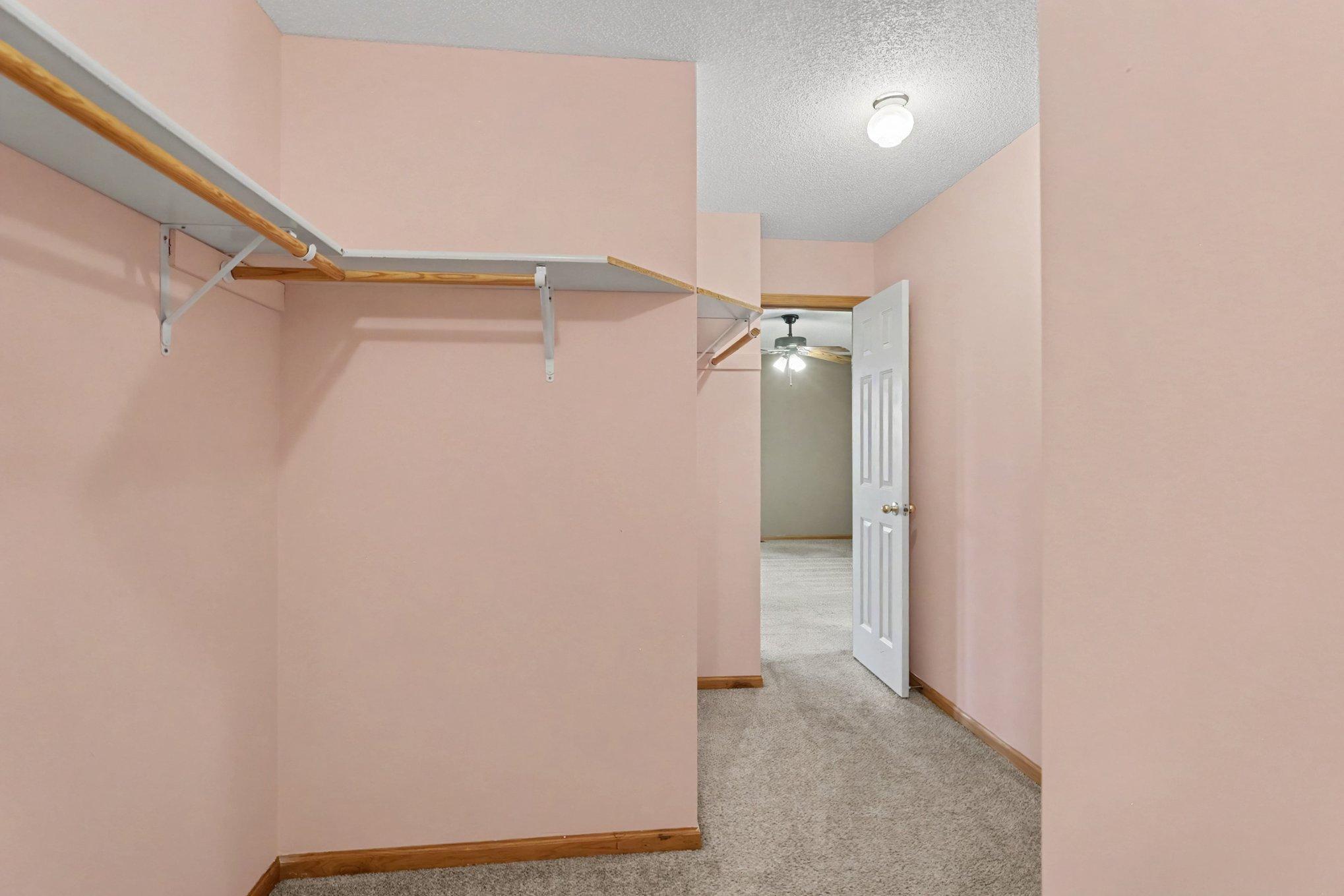 View of Residential at 3006 Frank Street, Maplewood MN 55109, Maplewood (29 of 39) - Mike Wilen | Minnesota Team Real Estate