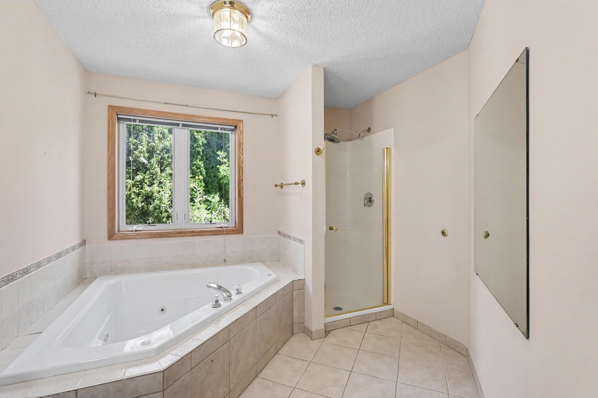 View of Residential at 3006 Frank Street, Maplewood MN 55109, Maplewood (18 of 39) - Mike Wilen | Minnesota Team Real Estate