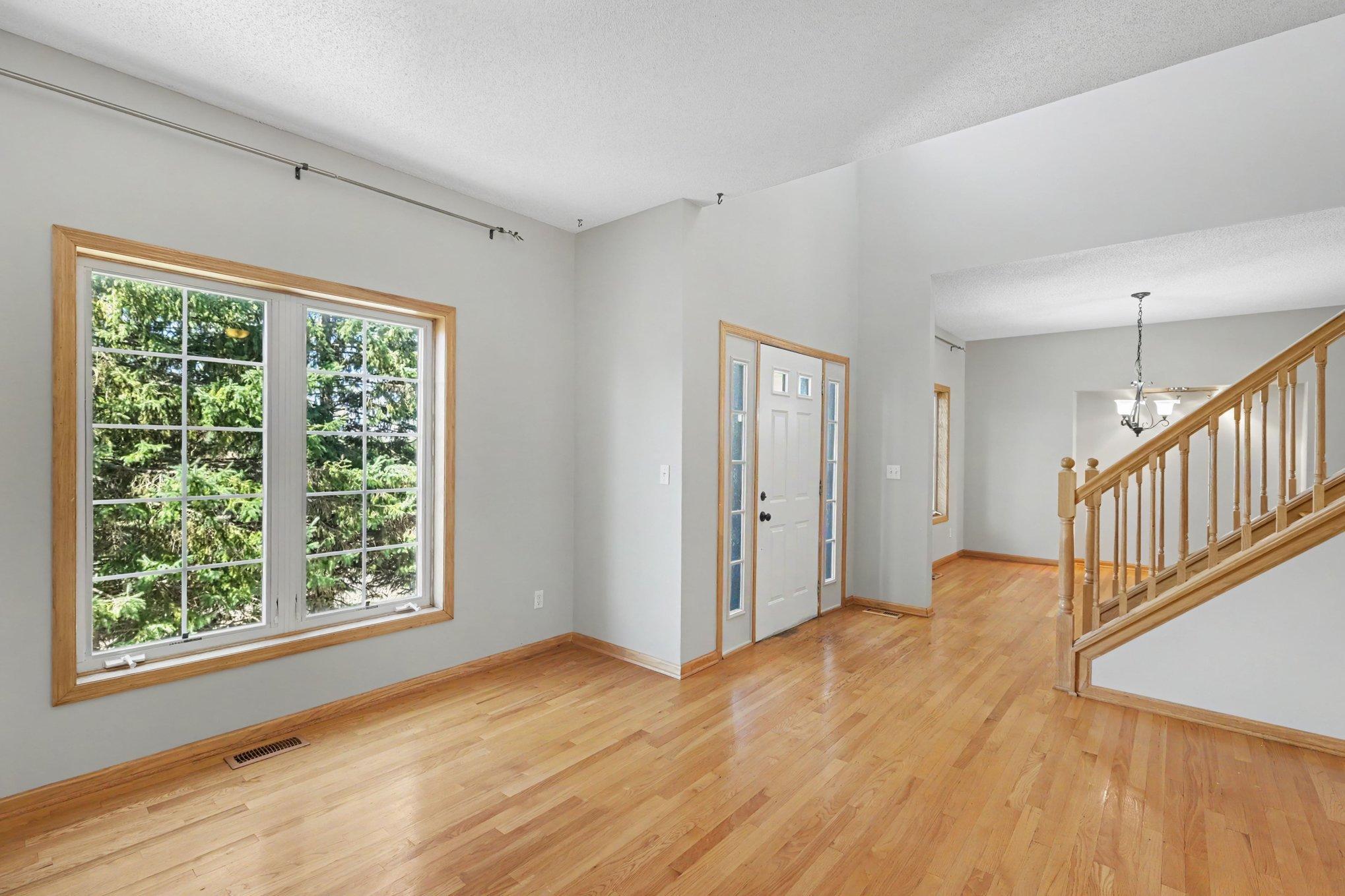 View of Residential at 3006 Frank Street, Maplewood MN 55109, Maplewood (4 of 39) - Mike Wilen | Minnesota Team Real Estate