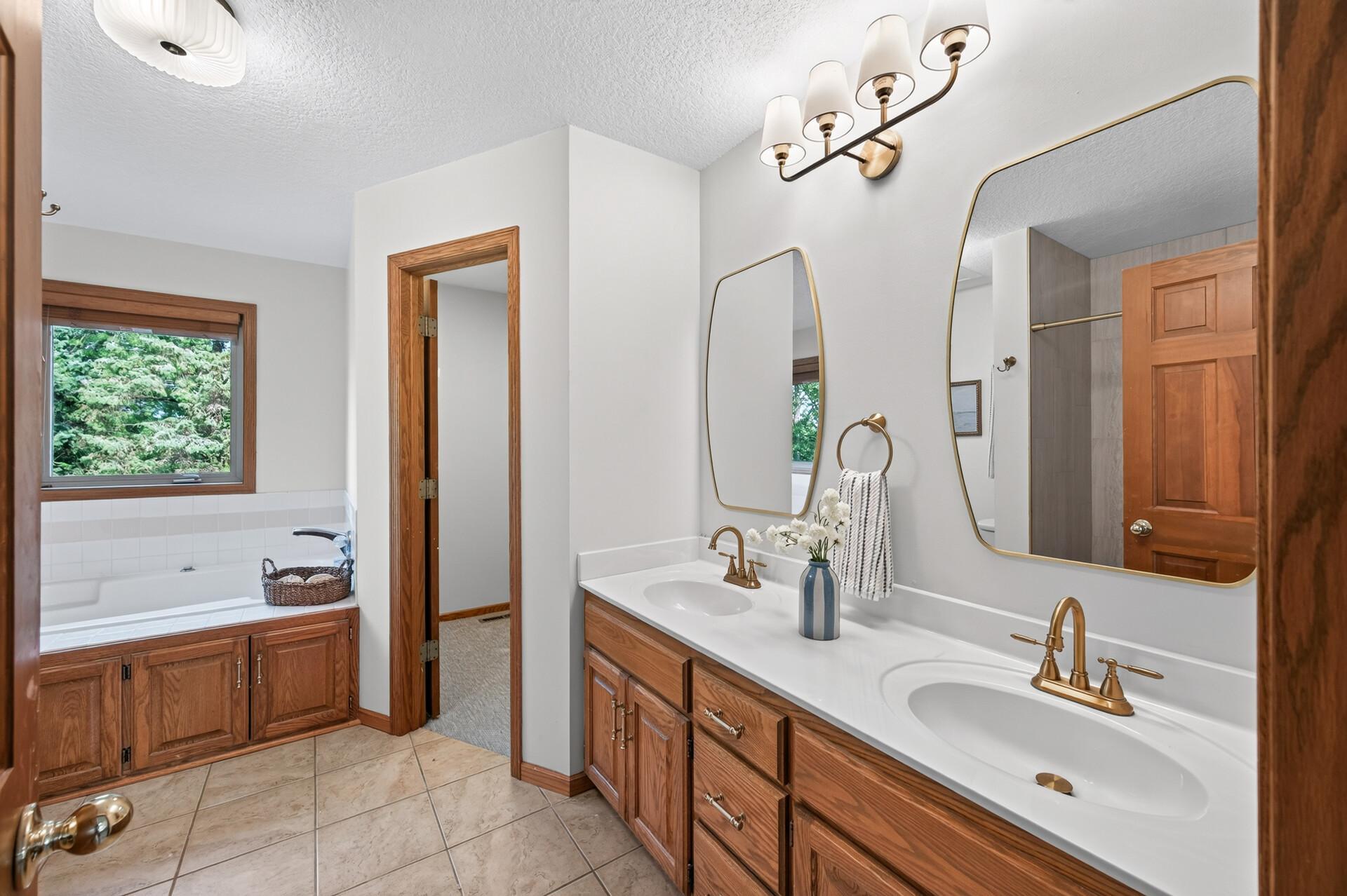 View of Residential at 10225 208th Street, Lakeville MN 55044, Lakeville (42 of 89) - Mike Wilen | Minnesota Team Real Estate