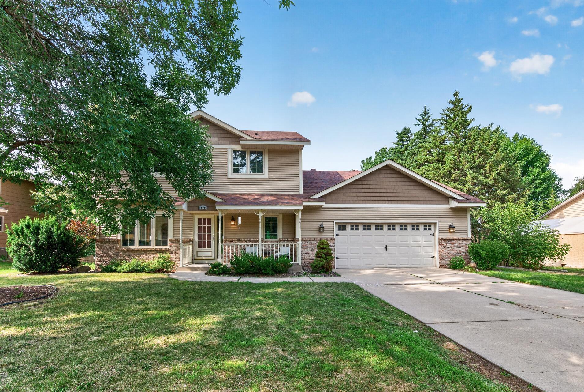 View of Residential at 10225 208th Street, Lakeville MN 55044, Lakeville (24 of 89) - Mike Wilen | Minnesota Team Real Estate
