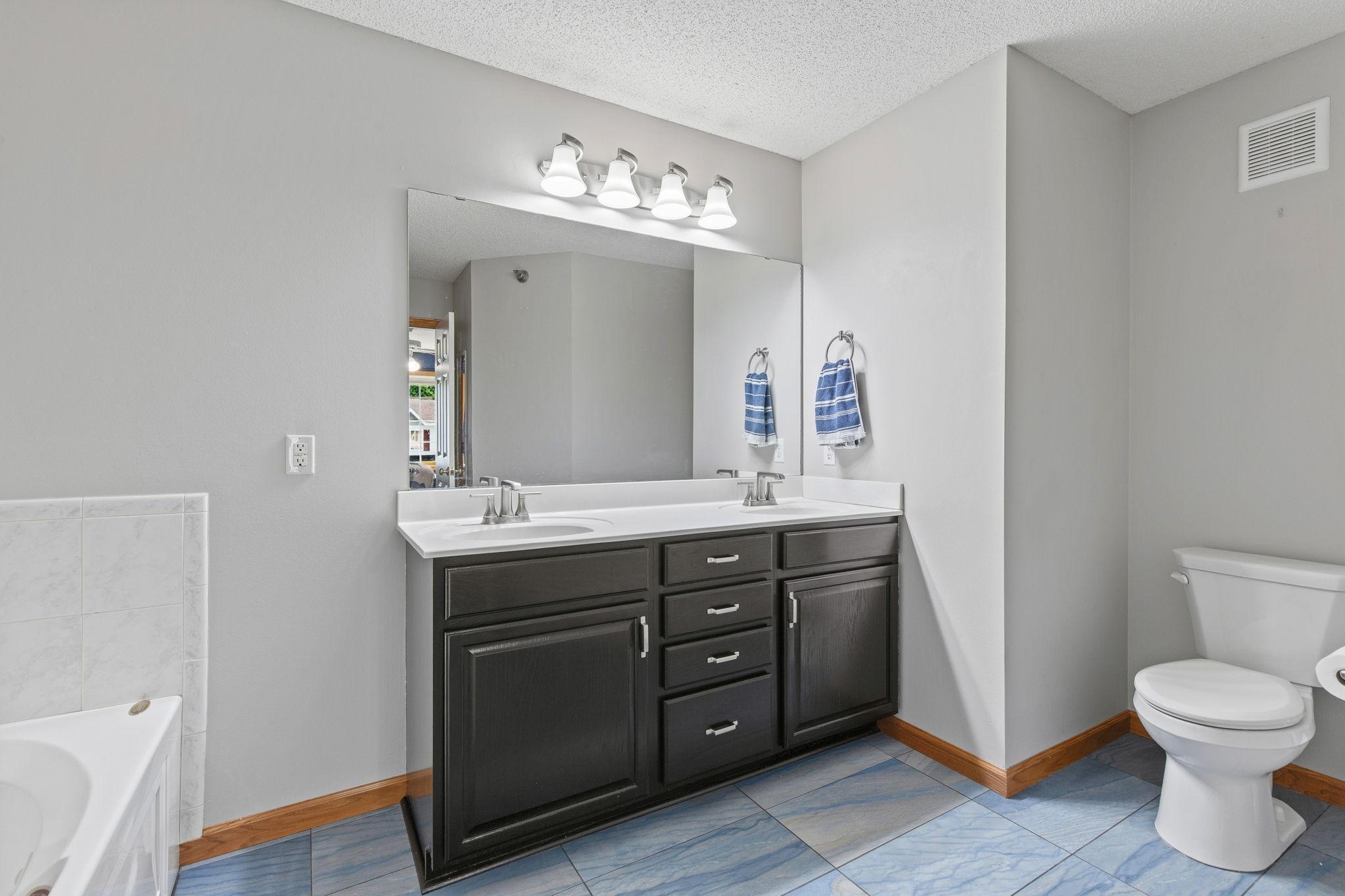 View of Residential at 846 Coon Rapids Boulevard Extension #6, Coon Rapids MN 55433, Coon Rapids (17 of 27) - Mike Wilen | Minnesota Team Real Estate