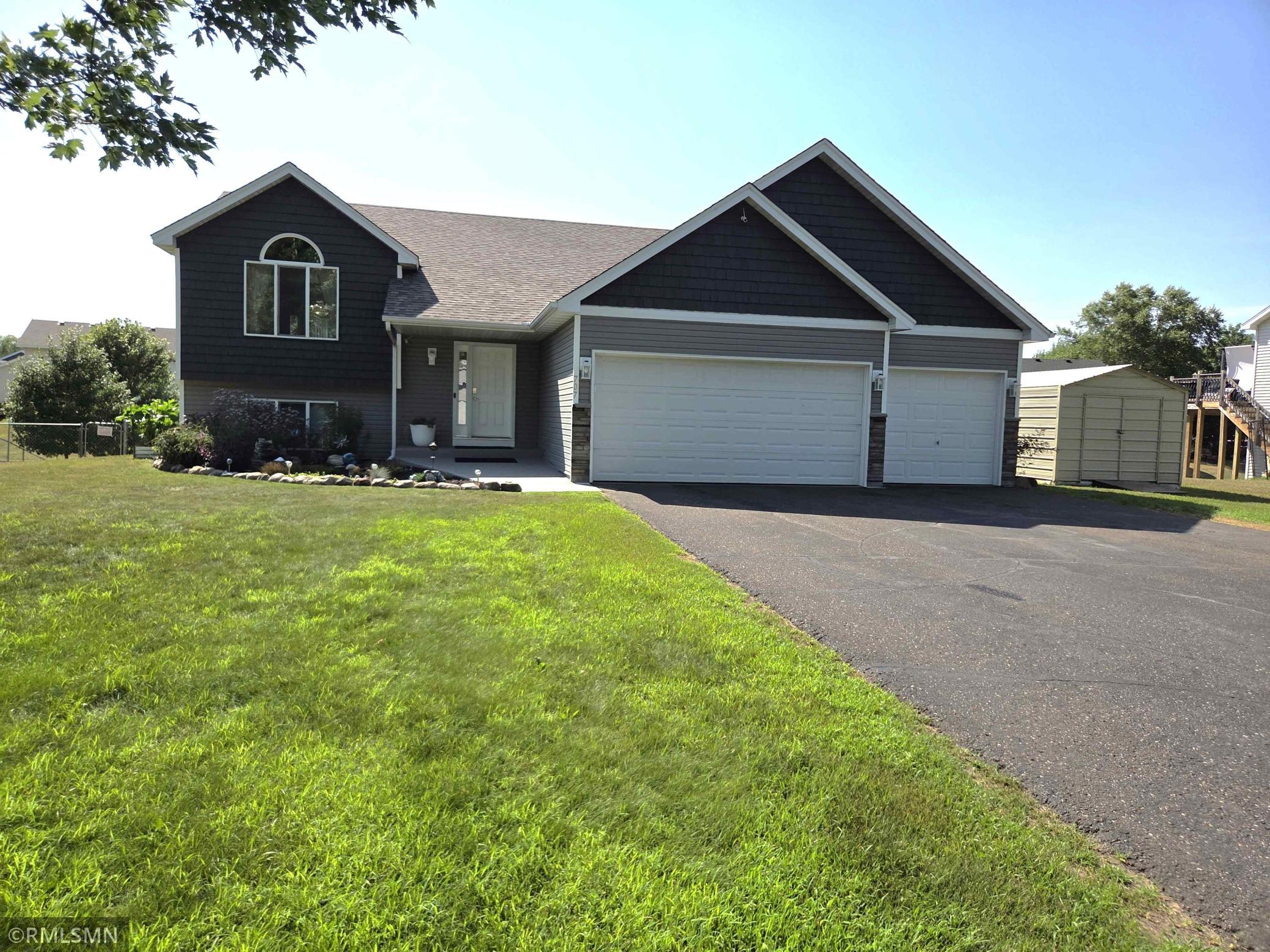 View of Residential at 707 4th Avenue, Isanti MN 55040, Isanti - Mike Wilen | Minnesota Team Real Estate