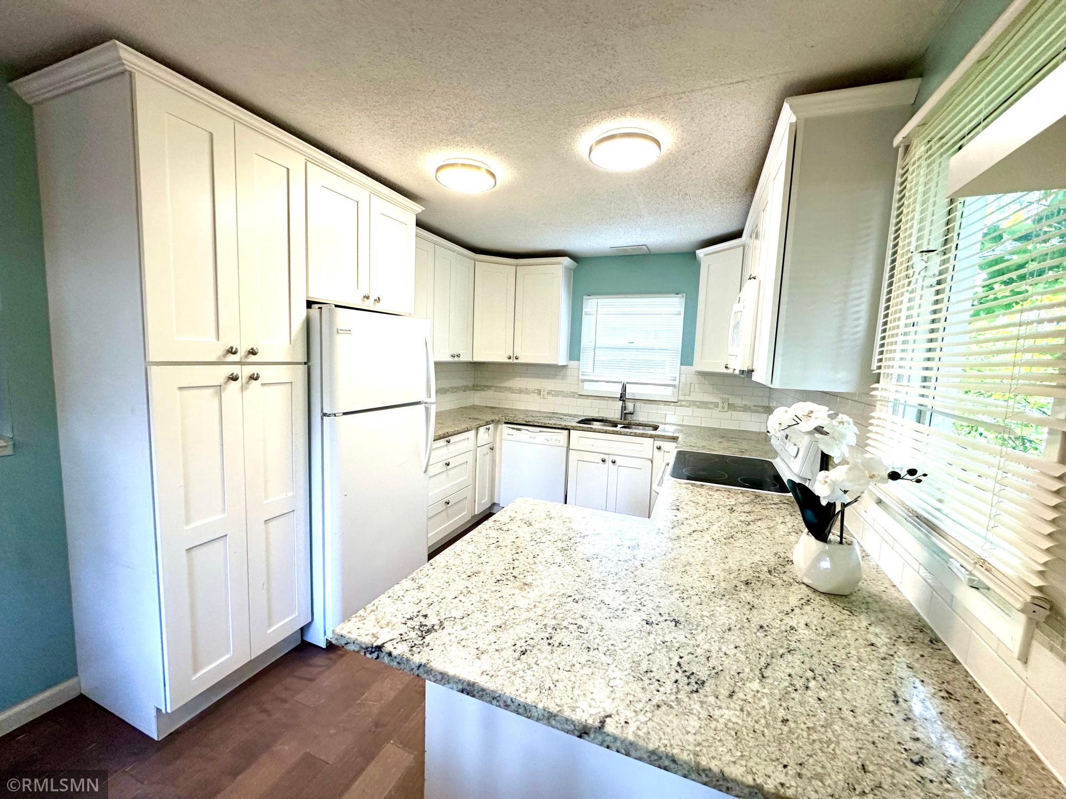View of Residential at 5011 Vera Cruz Avenue, Crystal MN 55429, Crystal (10 of 25) - Mike Wilen | Minnesota Team Real Estate