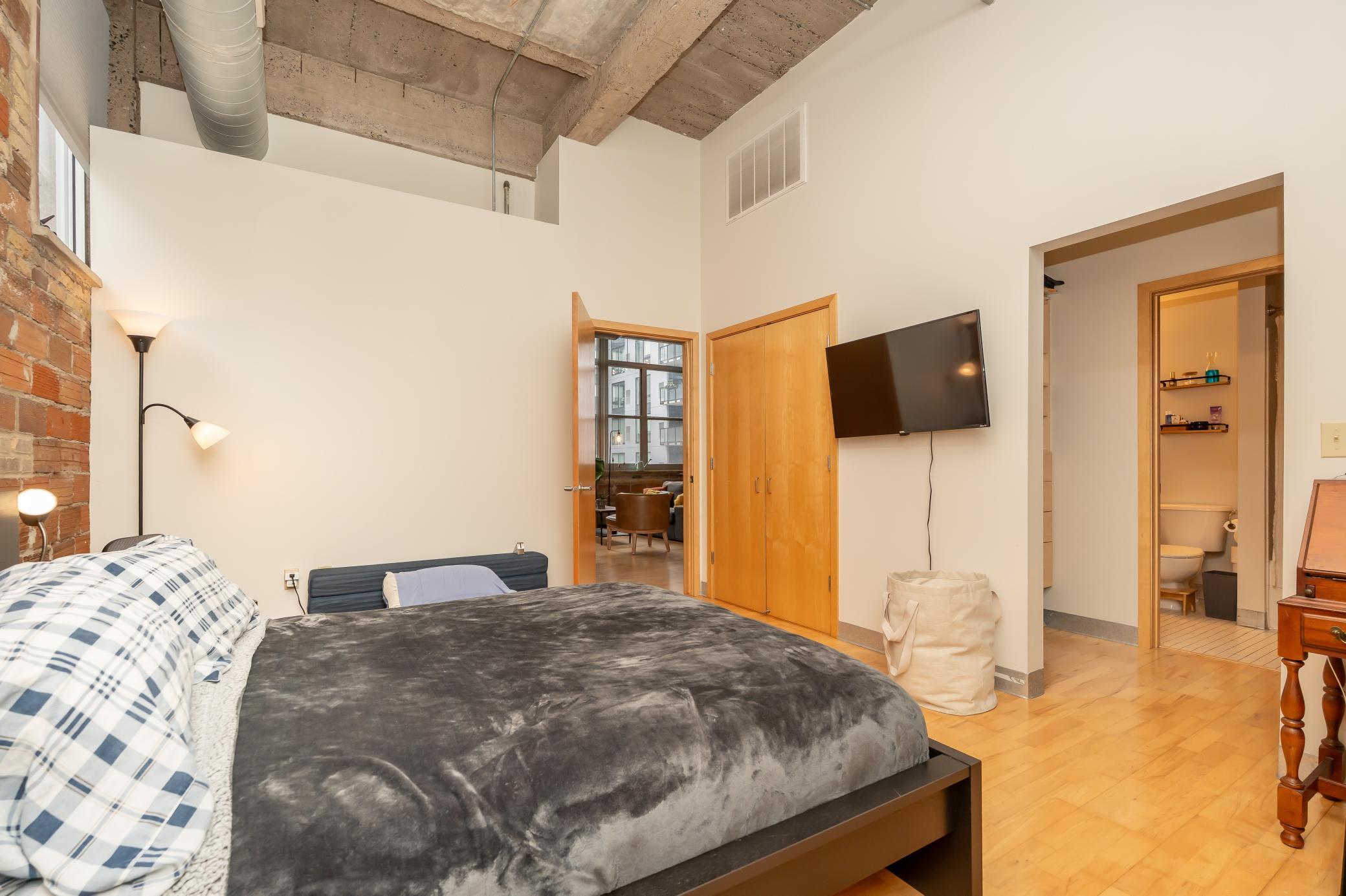 View of Residential at 521 7th Street #508, Minneapolis MN 55415, Minneapolis (10 of 32) - Mike Wilen | Minnesota Team Real Estate