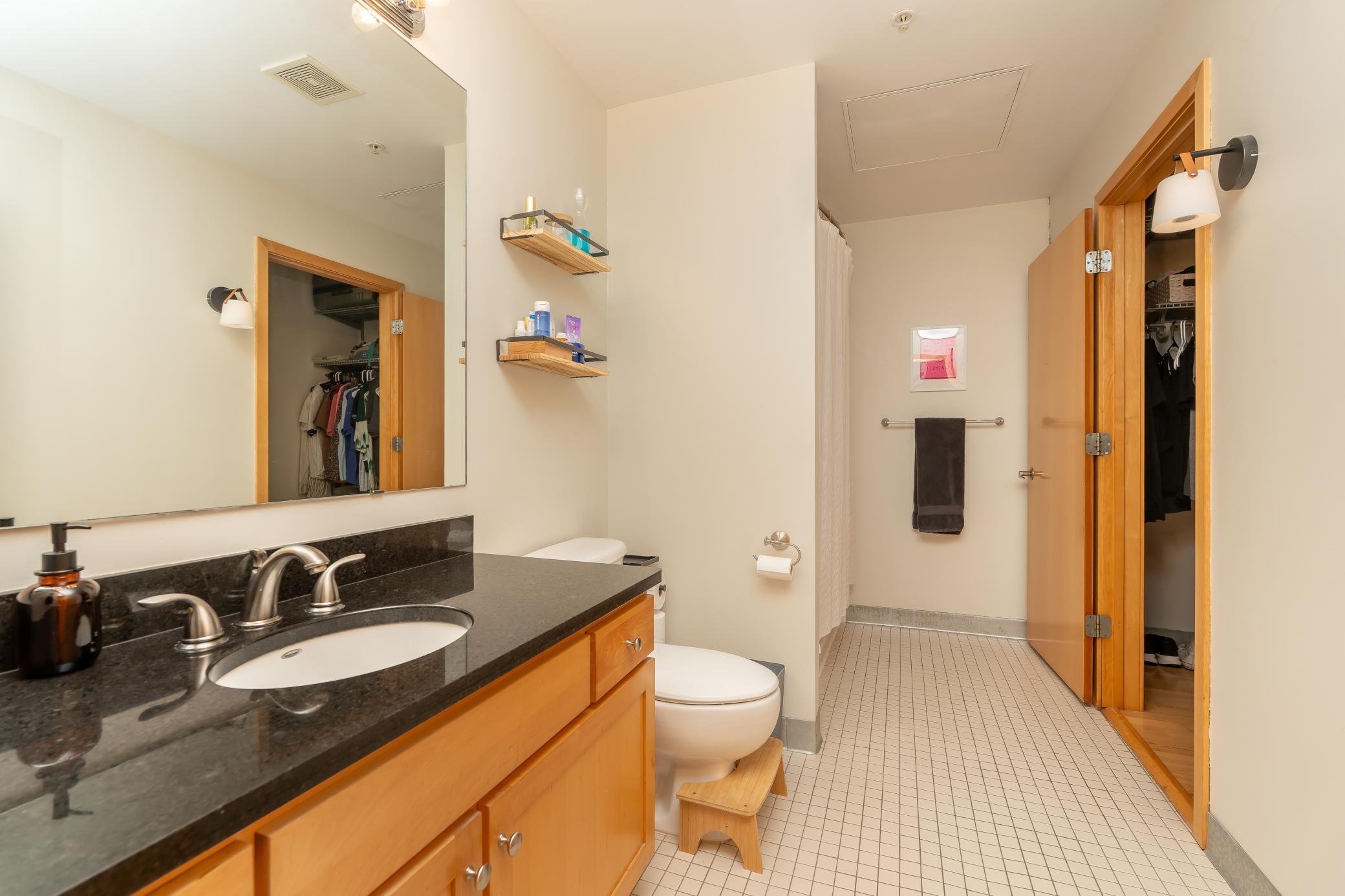 View of Residential at 521 7th Street #508, Minneapolis MN 55415, Minneapolis (13 of 32) - Mike Wilen | Minnesota Team Real Estate