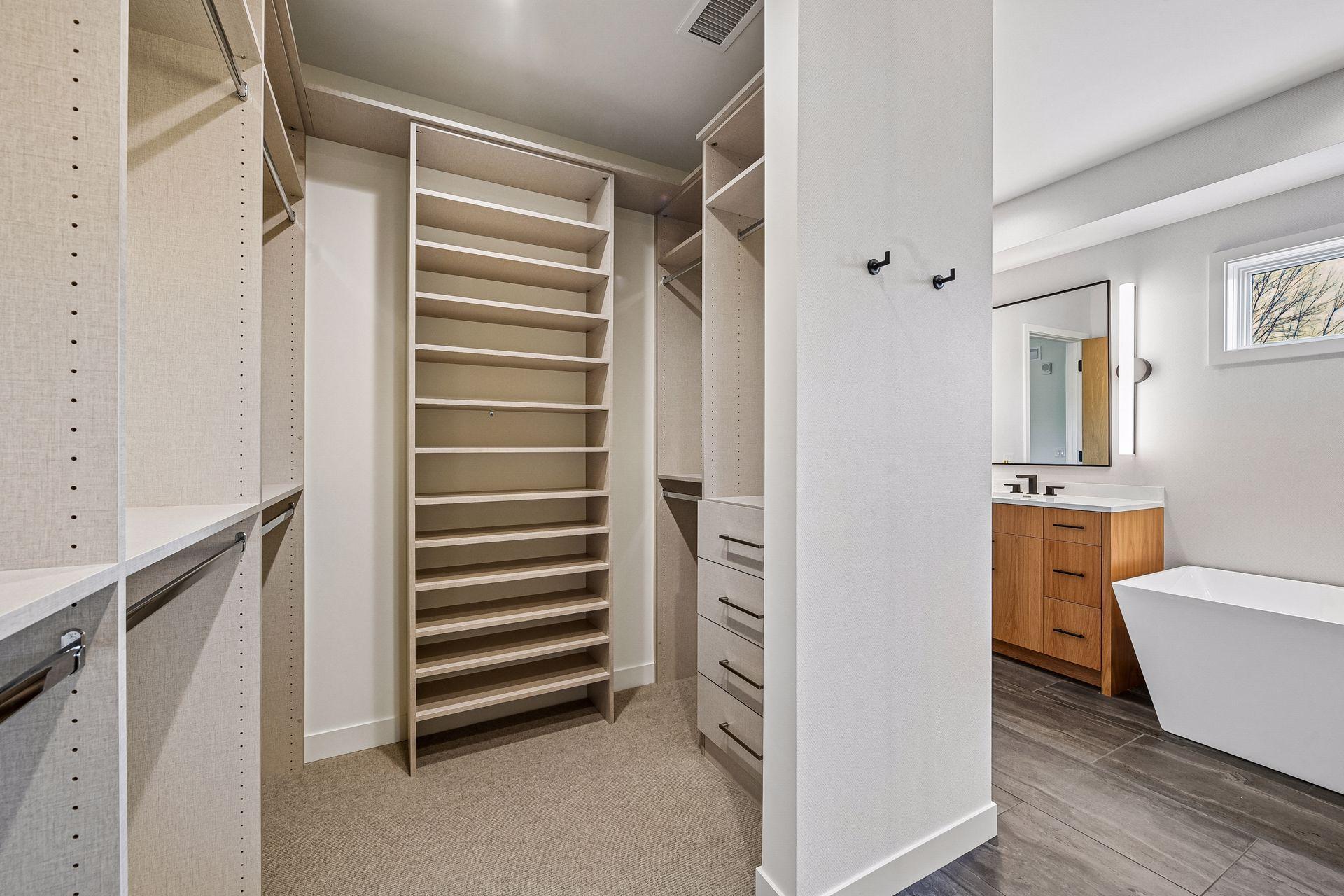 View of Residential at 150 Broadway Avenue #3C, Wayzata MN 55391, Wayzata (17 of 28) - Mike Wilen | Minnesota Team Real Estate