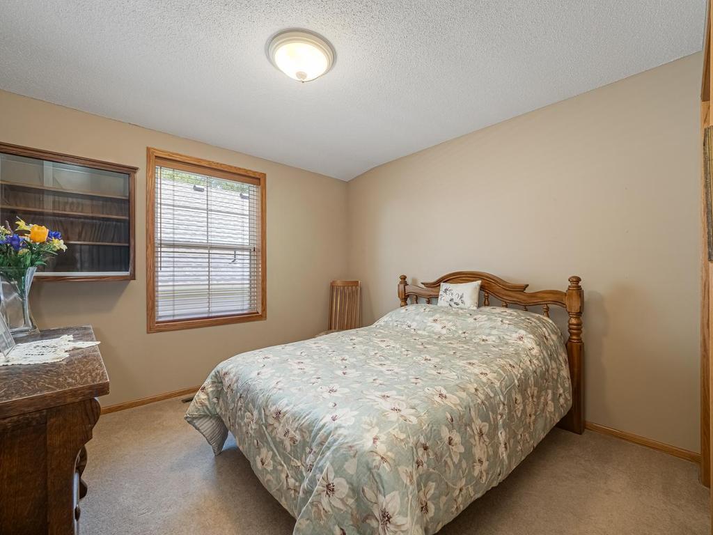 View of Residential at 10562 Mississippi Circle, Brooklyn Park MN 55443, Brooklyn Park (26 of 28) - Mike Wilen | Minnesota Team Real Estate