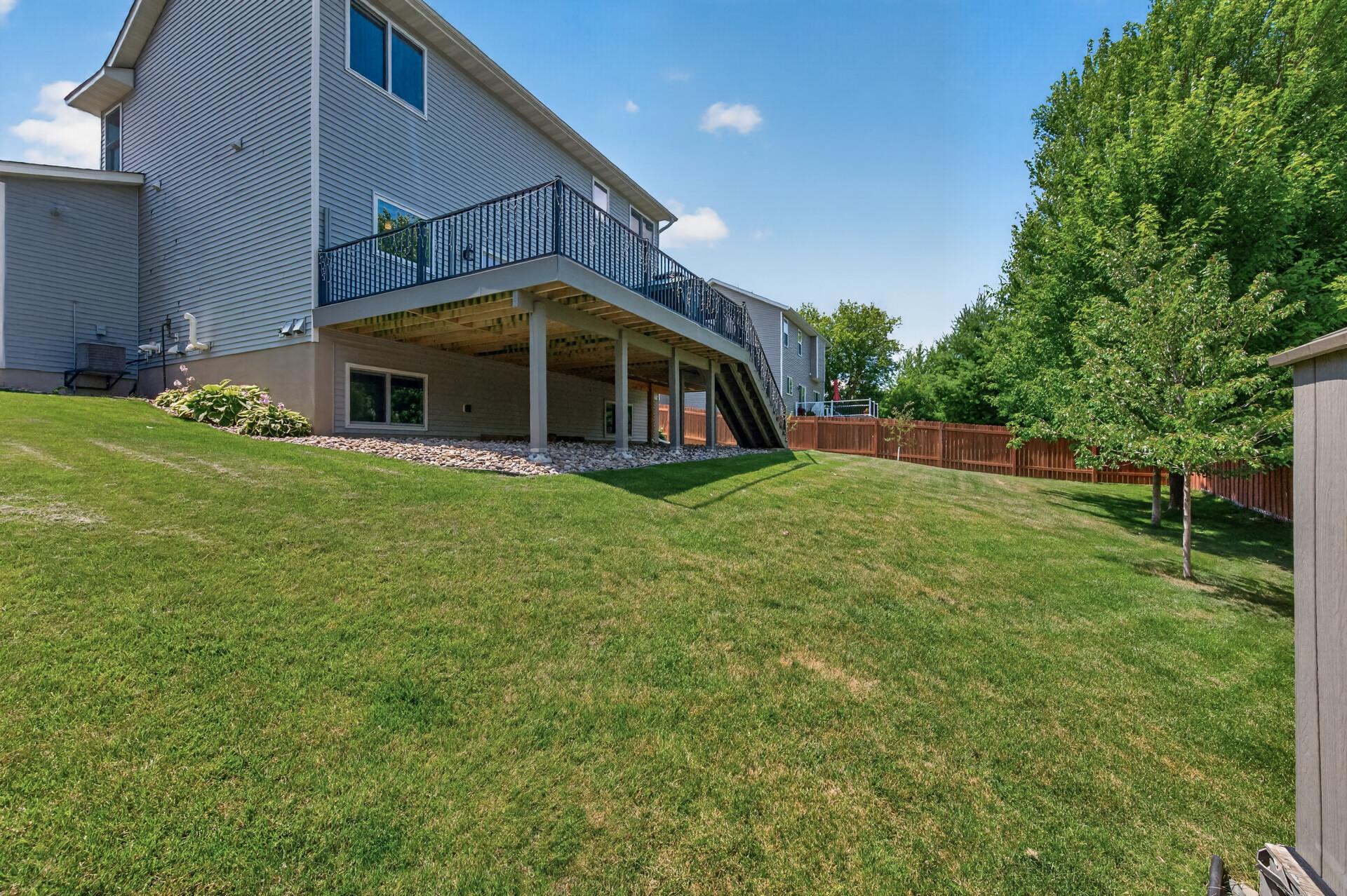 View of Residential at 2299 Gall Avenue, Maplewood MN 55109, Maplewood (35 of 42) - Mike Wilen | Minnesota Team Real Estate