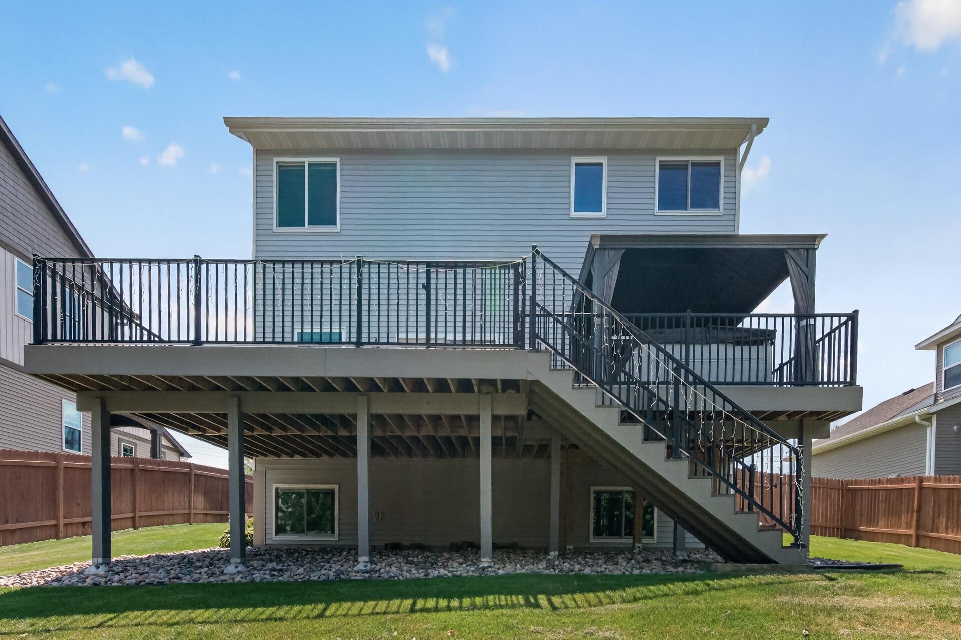 View of Residential at 2299 Gall Avenue, Maplewood MN 55109, Maplewood (32 of 42) - Mike Wilen | Minnesota Team Real Estate