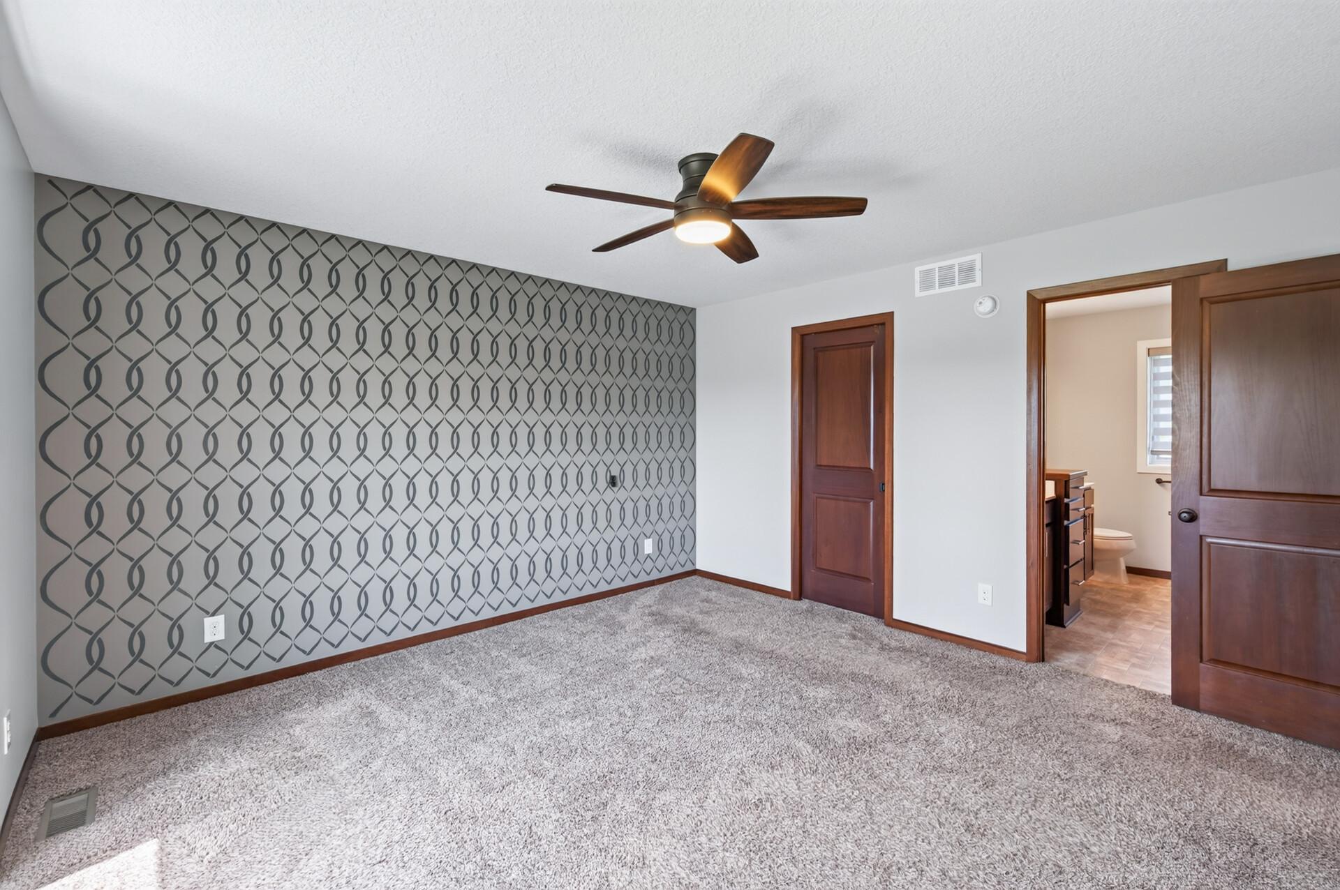 View of Residential at 2299 Gall Avenue, Maplewood MN 55109, Maplewood (15 of 42) - Mike Wilen | Minnesota Team Real Estate