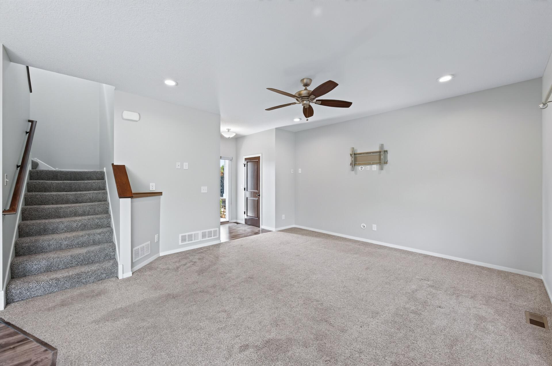 View of Residential at 2299 Gall Avenue, Maplewood MN 55109, Maplewood (10 of 42) - Mike Wilen | Minnesota Team Real Estate