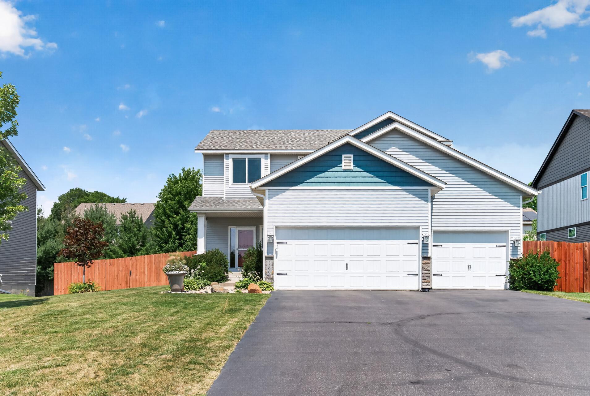 View of Residential at 2299 Gall Avenue, Maplewood MN 55109, Maplewood - Mike Wilen | Minnesota Team Real Estate