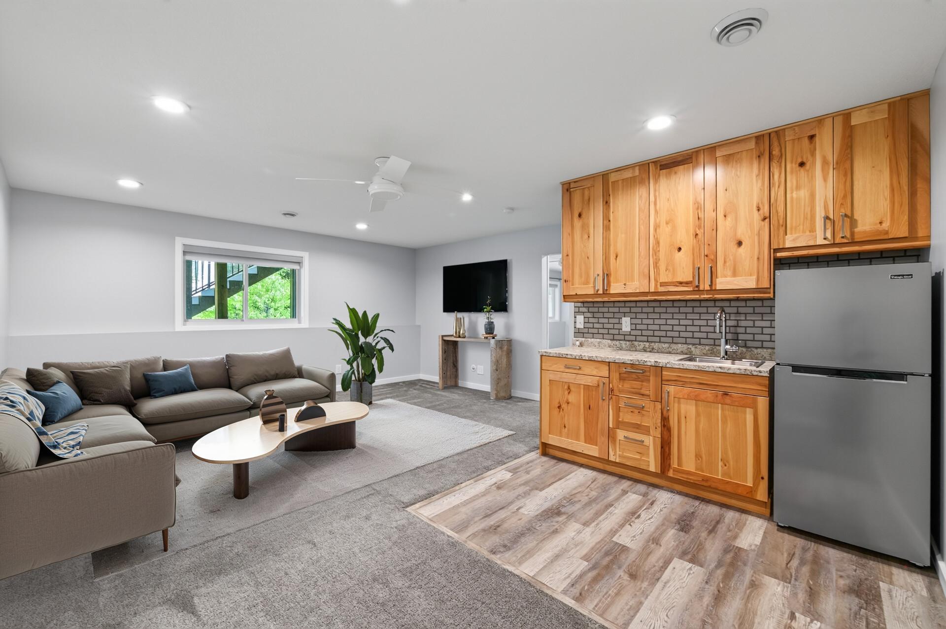 View of Residential at 2299 Gall Avenue, Maplewood MN 55109, Maplewood (25 of 42) - Mike Wilen | Minnesota Team Real Estate