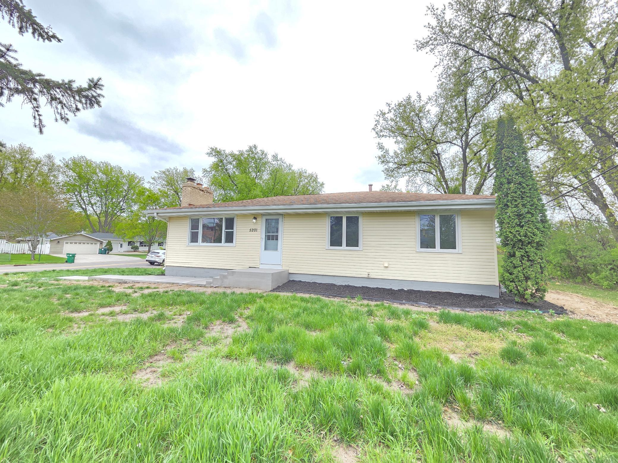 View of Residential at 5201 84th Street, Bloomington MN 55437, Bloomington - Mike Wilen | Minnesota Team Real Estate