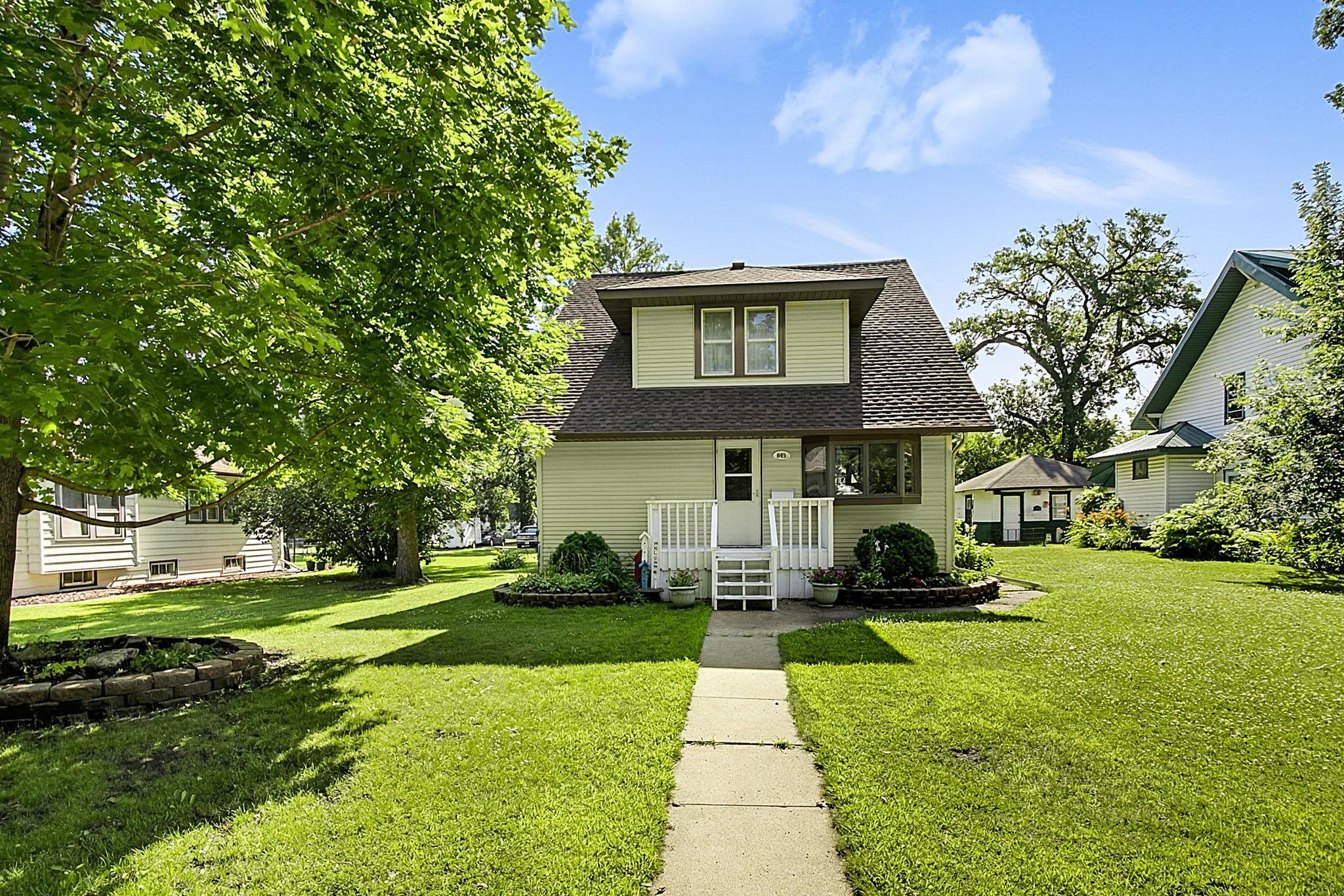 View of Residential at 645 Main Street, Hutchinson MN 55350, Hutchinson (25 of 27) - Mike Wilen | Minnesota Team Real Estate