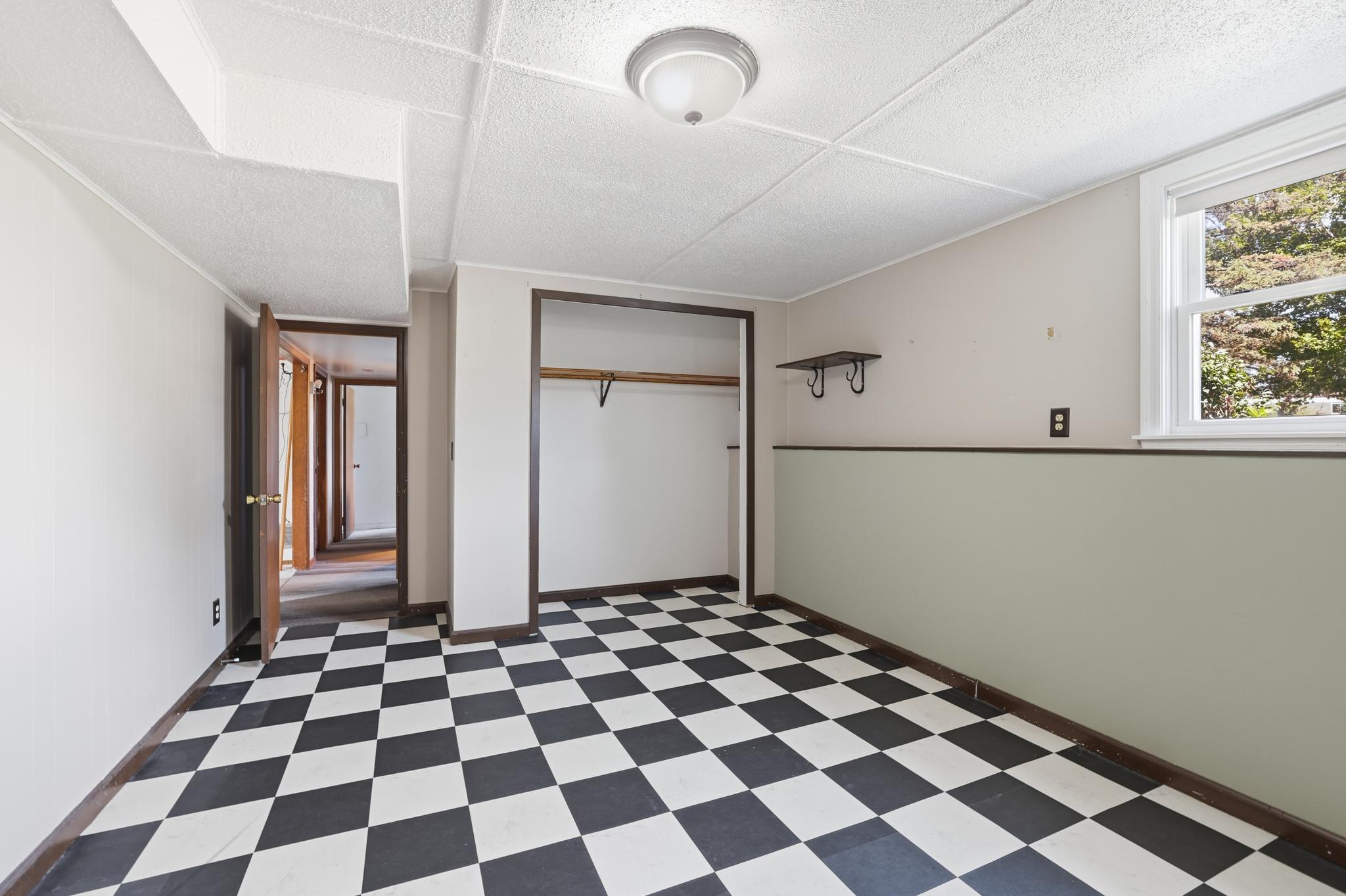 View of Residential at 8026 Hynes Avenue, Cottage Grove MN 55016, Cottage Grove (21 of 26) - Mike Wilen | Minnesota Team Real Estate