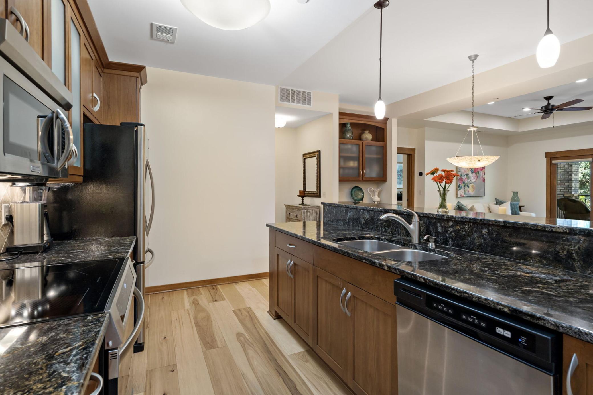 View of Residential at 715 Linden Street #108, Mendota Heights MN 55118, Mendota Heights (4 of 36) - Mike Wilen | Minnesota Team Real Estate