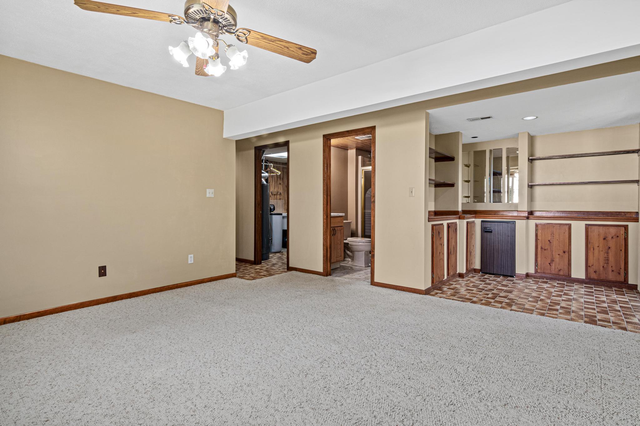 View of Residential at 1314 Deercliff Lane, Eagan MN 55123, Eagan (14 of 24) - Mike Wilen | Minnesota Team Real Estate