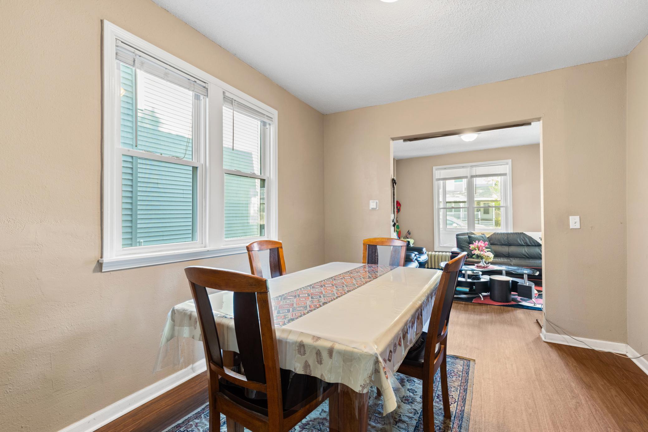 View of Residential at 513 Van Buren Avenue, Saint Paul MN 55103, Saint Paul (7 of 20) - Mike Wilen | Minnesota Team Real Estate