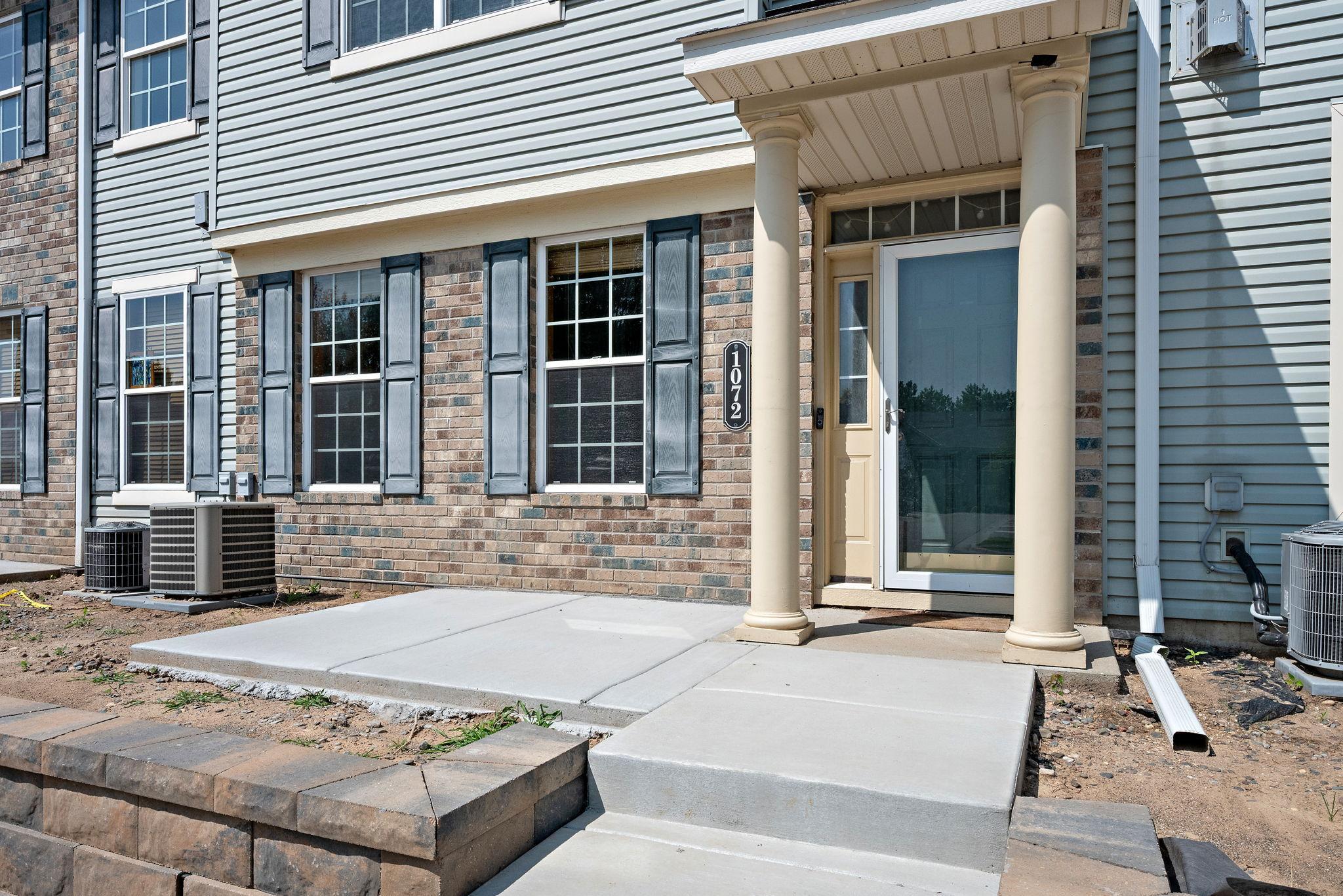 View of Residential at 1072 Henslow Avenue, Oakdale MN 55128, Oakdale (2 of 21) - Mike Wilen | Minnesota Team Real Estate