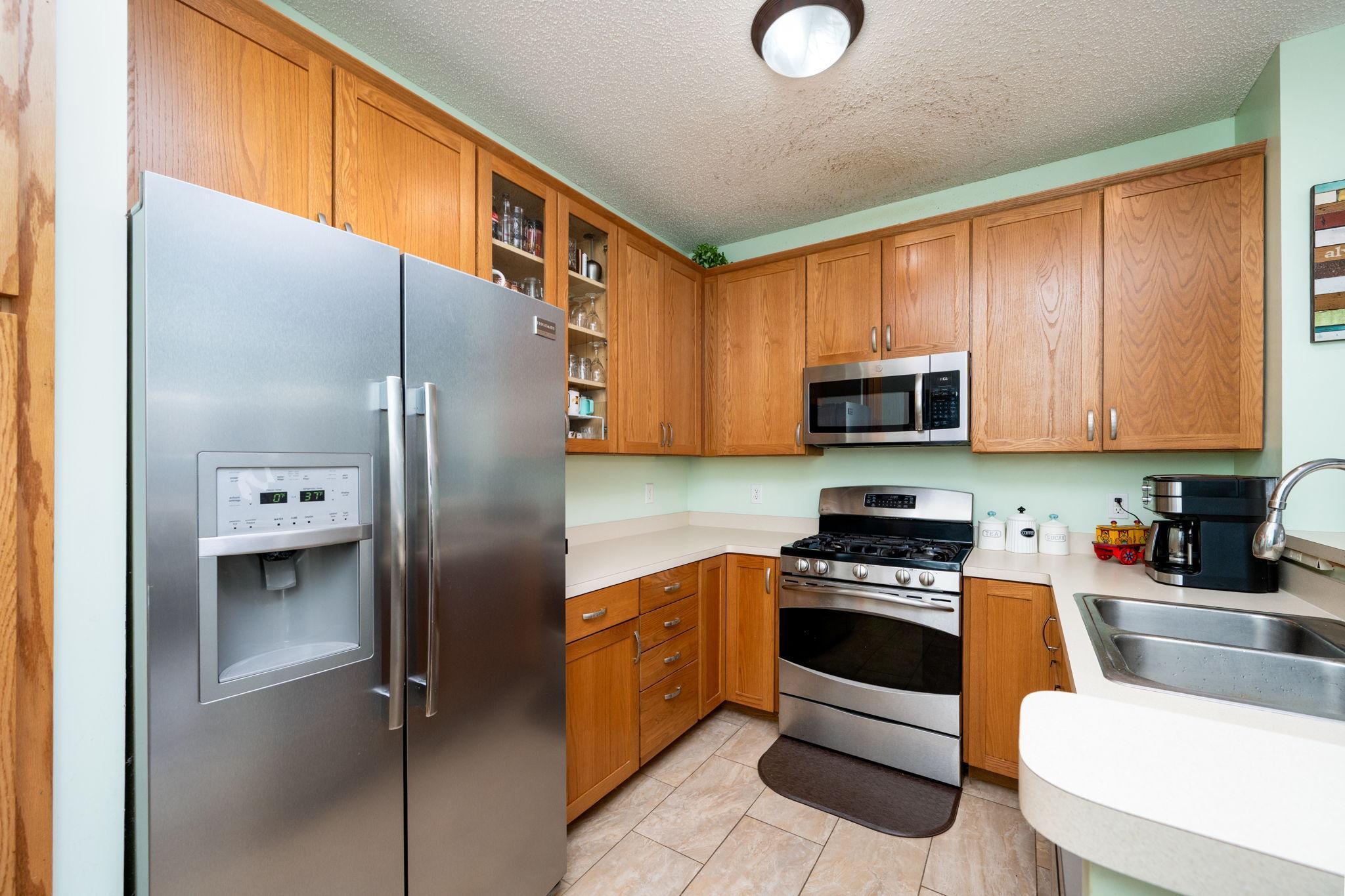 View of Residential at 1072 Henslow Avenue, Oakdale MN 55128, Oakdale (9 of 21) - Mike Wilen | Minnesota Team Real Estate