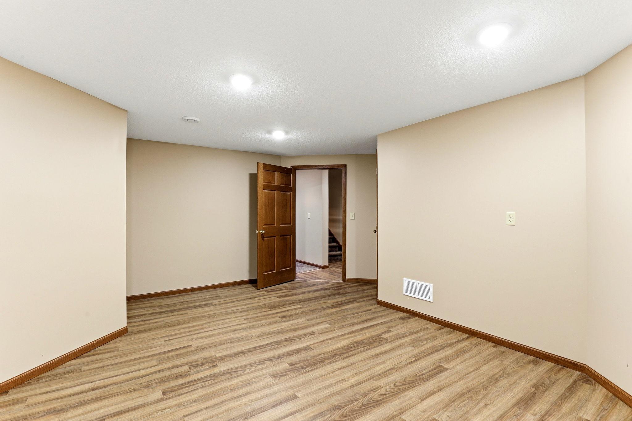 View of Residential at 8148 Ithaca Lane, Maple Grove MN 55311, Maple Grove (62 of 100) - Mike Wilen | Minnesota Team Real Estate