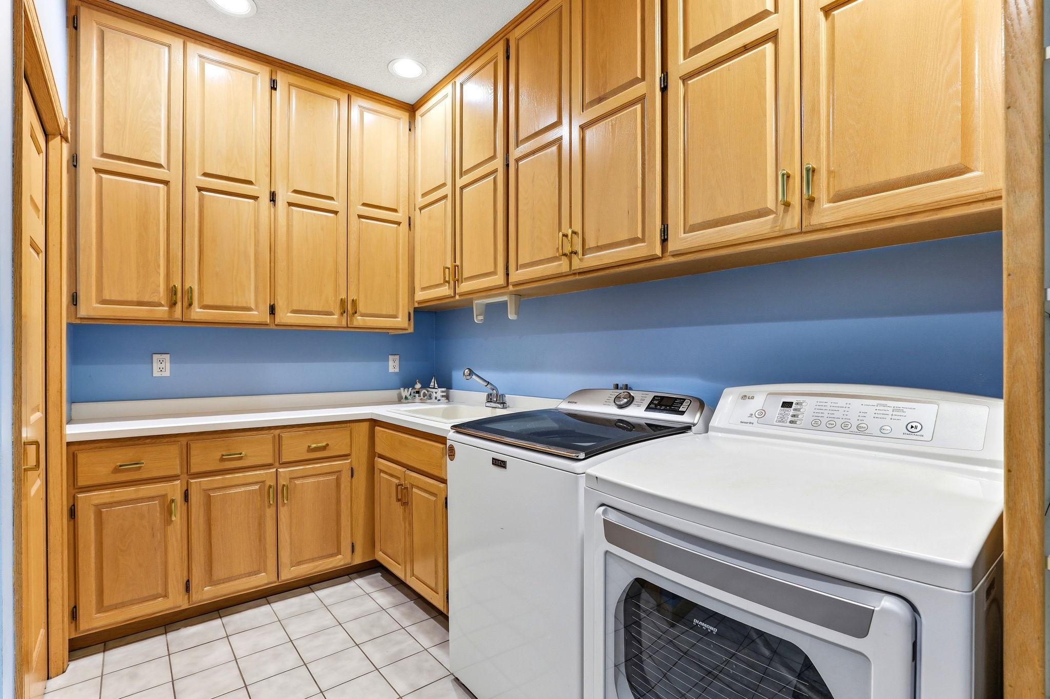 View of Residential at 8148 Ithaca Lane, Maple Grove MN 55311, Maple Grove (14 of 100) - Mike Wilen | Minnesota Team Real Estate