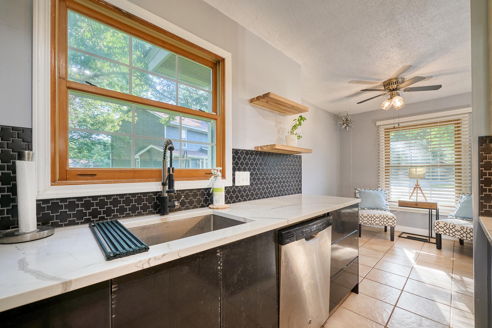 View of Residential at 2327 Grange Avenue, Oakdale MN 55128, Oakdale (12 of 32) - Mike Wilen | Minnesota Team Real Estate
