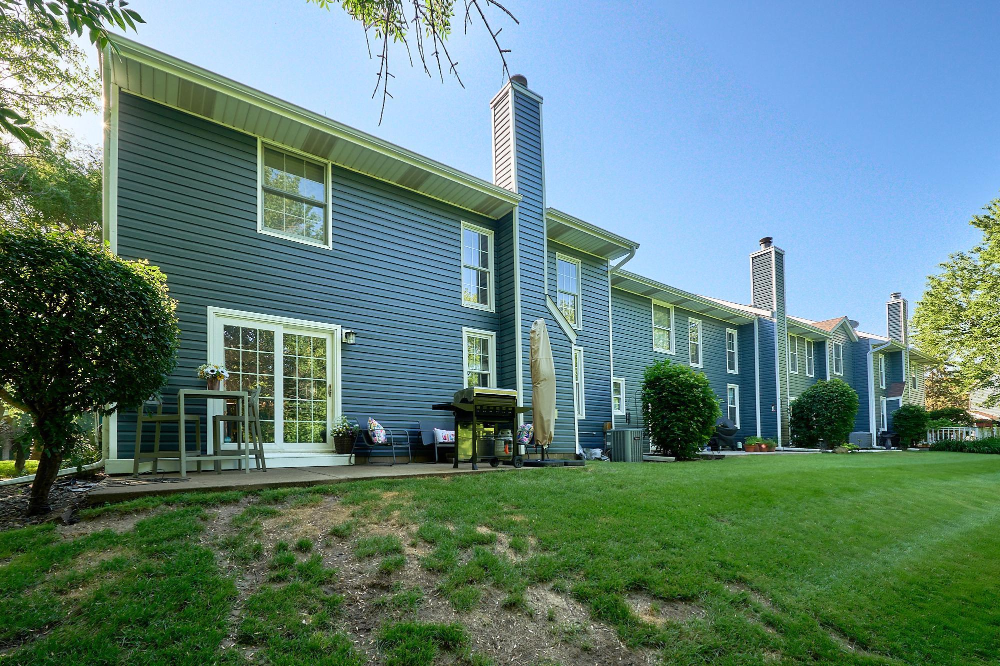 View of Residential at 2327 Grange Avenue, Oakdale MN 55128, Oakdale (8 of 32) - Mike Wilen | Minnesota Team Real Estate