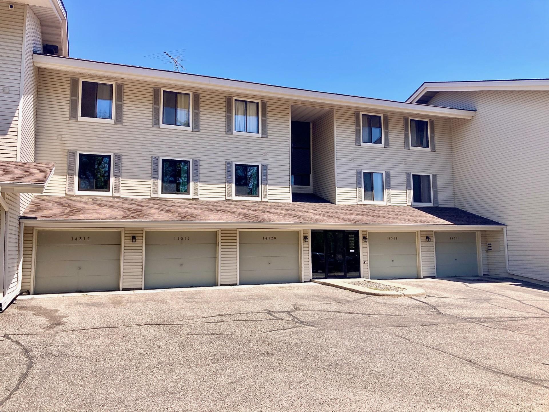 View of Residential at 14314 Fairway Drive, Eden Prairie MN 55344, Eden Prairie - Mike Wilen | Minnesota Team Real Estate