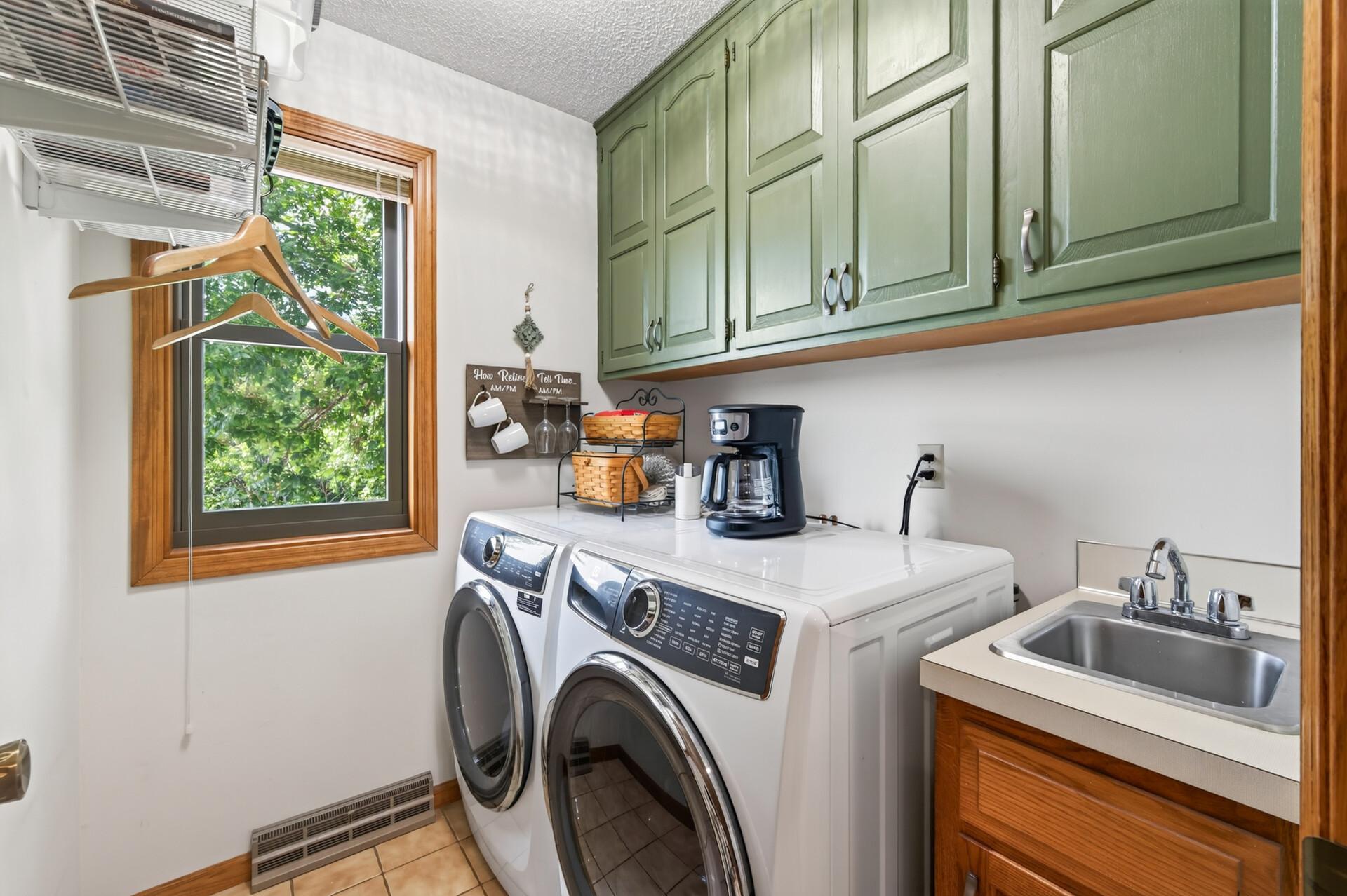 View of Residential at 8945 Dallas Lane, Maple Grove MN 55369, Maple Grove (22 of 45) - Mike Wilen | Minnesota Team Real Estate