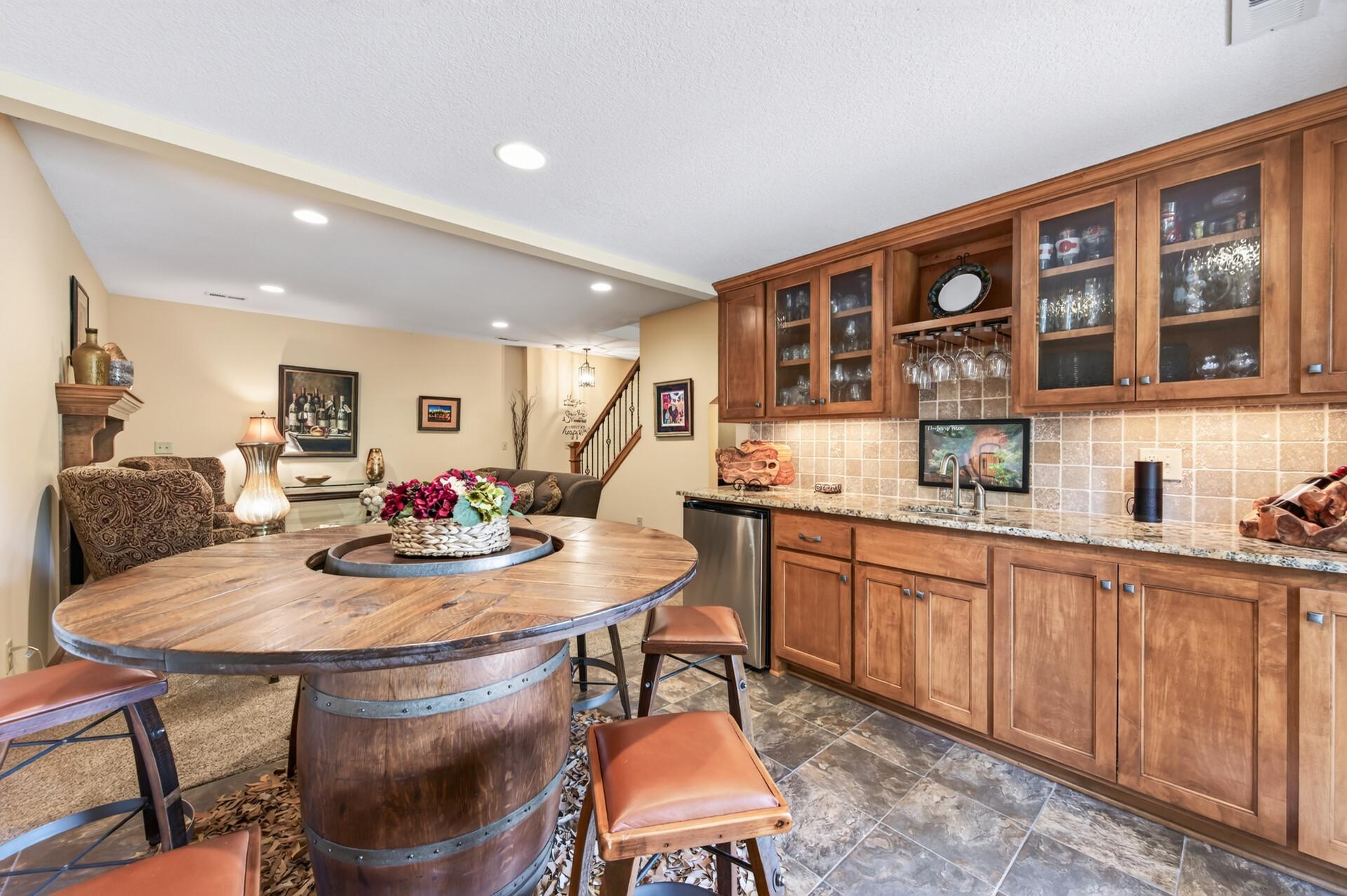 View of Residential at 8945 Dallas Lane, Maple Grove MN 55369, Maple Grove (26 of 45) - Mike Wilen | Minnesota Team Real Estate