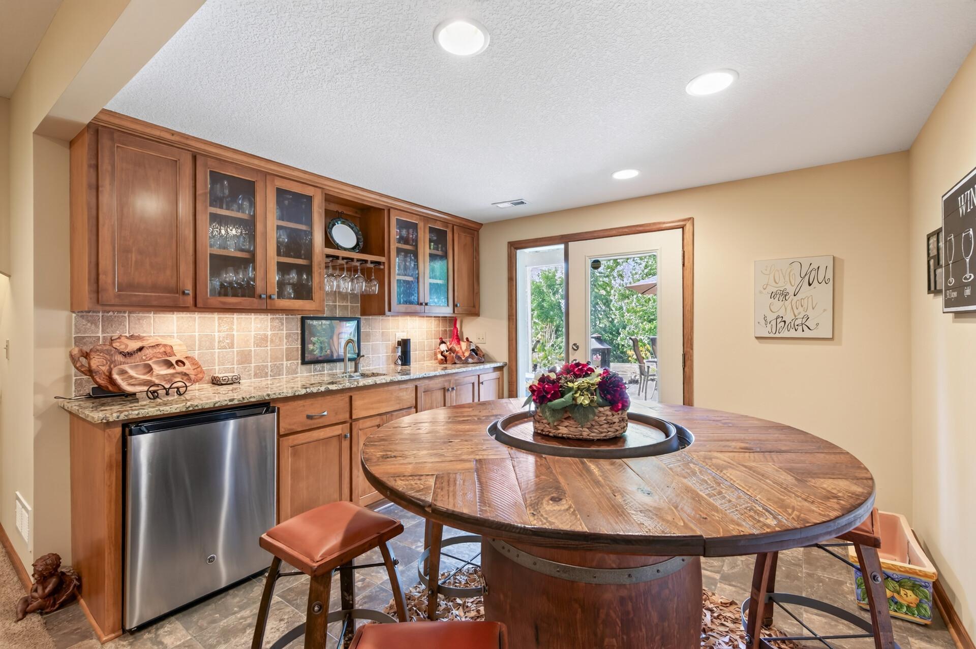 View of Residential at 8945 Dallas Lane, Maple Grove MN 55369, Maple Grove (25 of 45) - Mike Wilen | Minnesota Team Real Estate