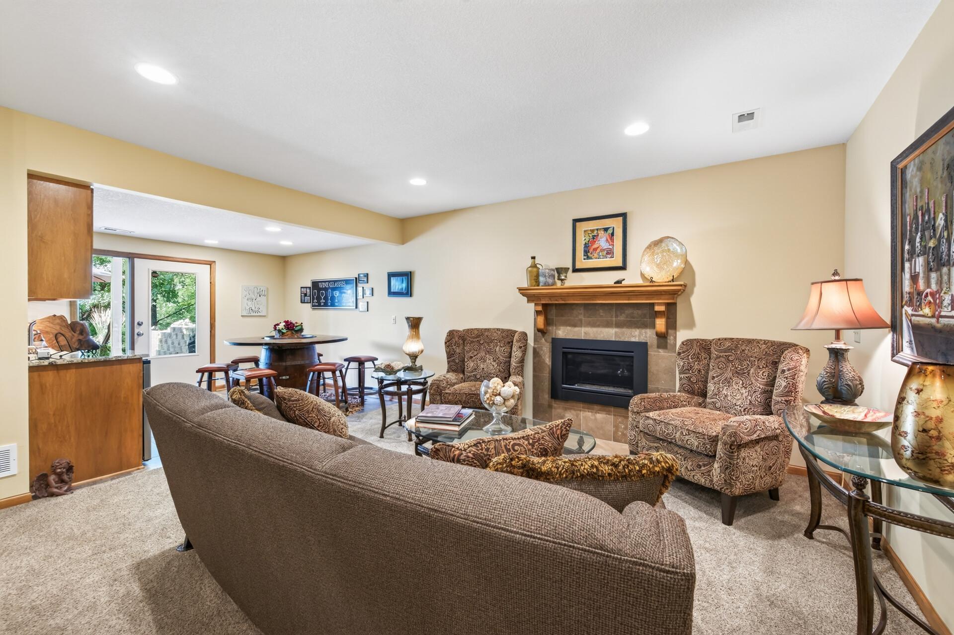 View of Residential at 8945 Dallas Lane, Maple Grove MN 55369, Maple Grove (24 of 45) - Mike Wilen | Minnesota Team Real Estate