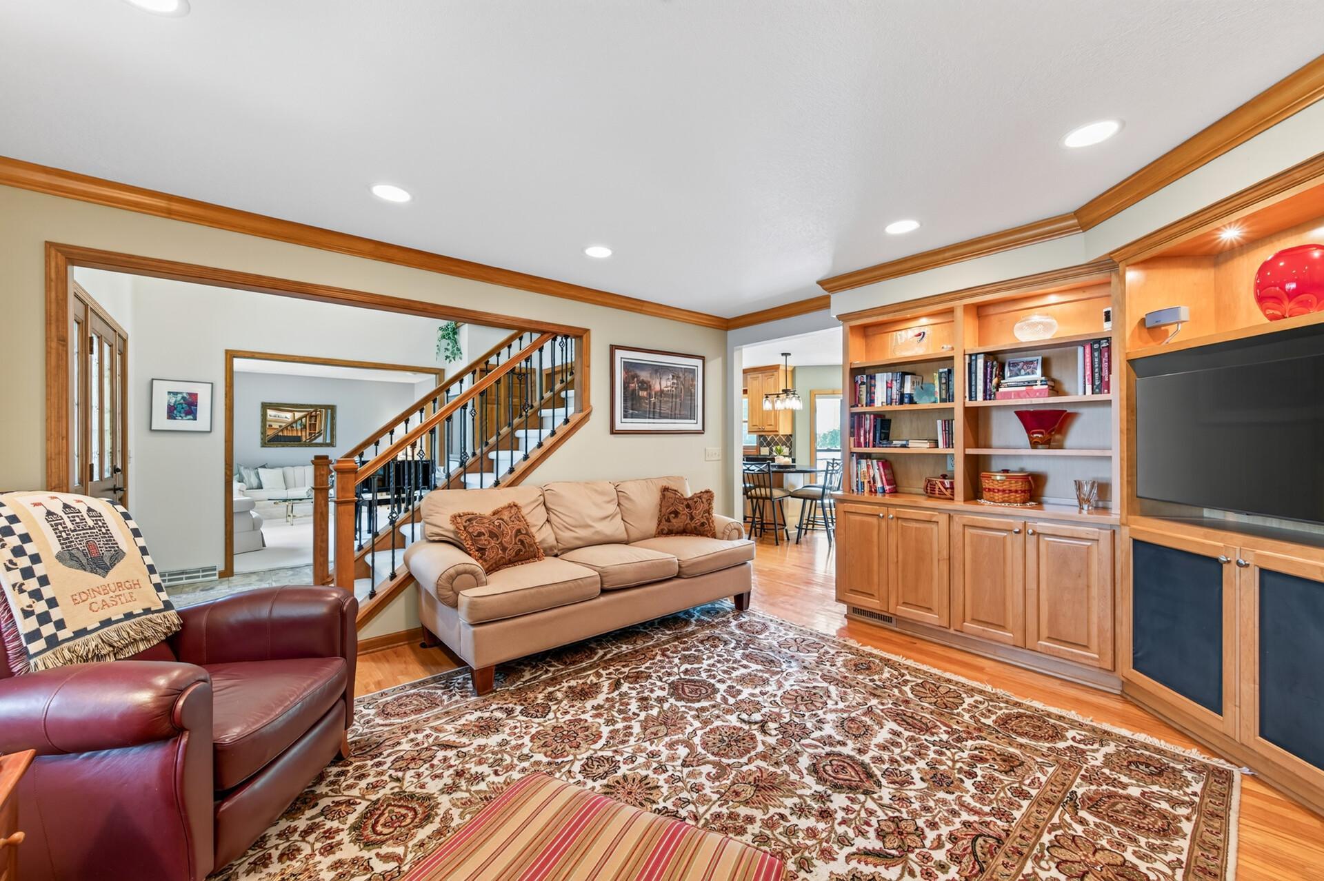 View of Residential at 8945 Dallas Lane, Maple Grove MN 55369, Maple Grove (5 of 45) - Mike Wilen | Minnesota Team Real Estate