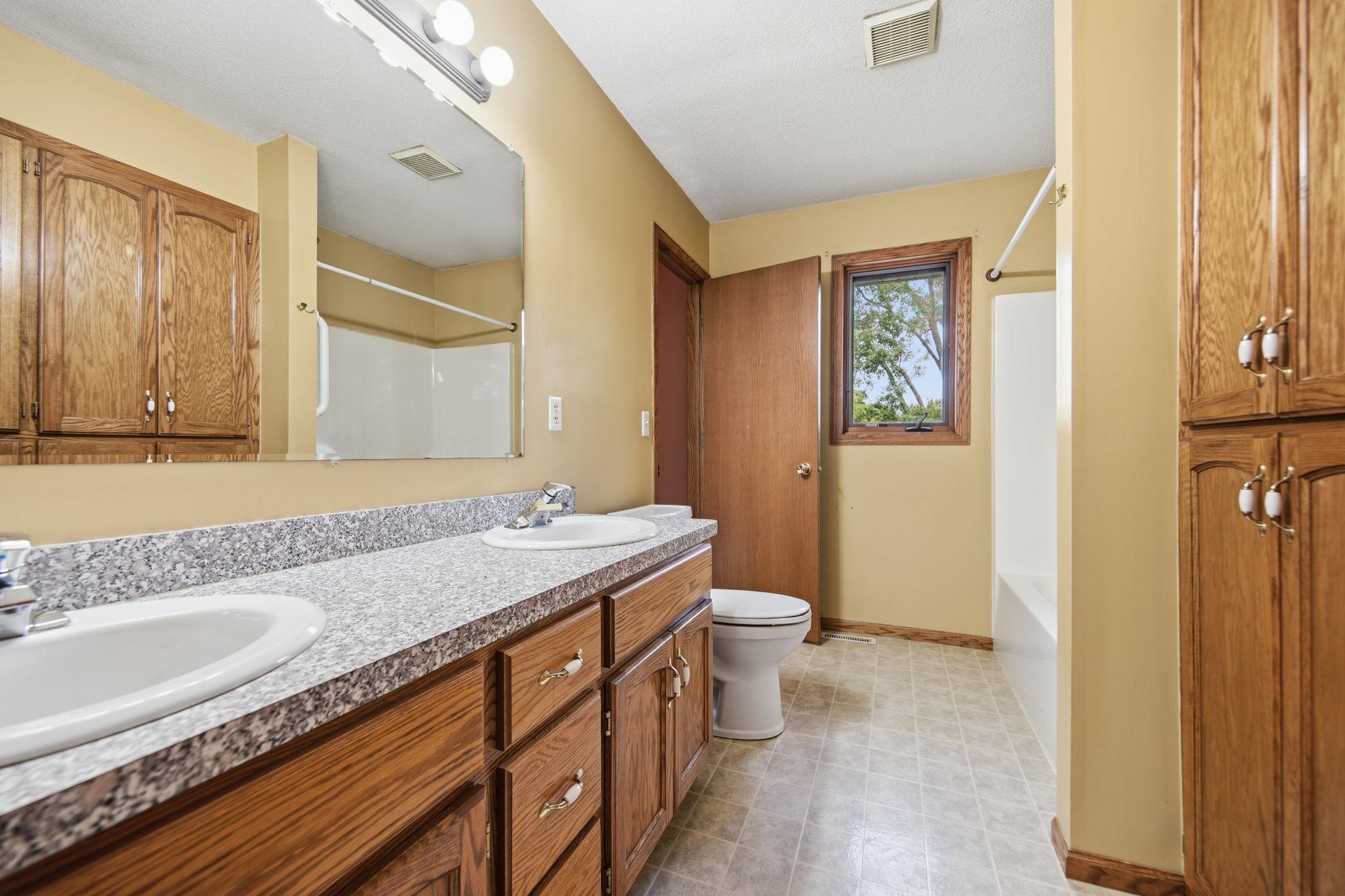 View of Residential at 23131 Butterfield Drive, Saint Francis MN 55070, Saint Francis (23 of 37) - Mike Wilen | Minnesota Team Real Estate